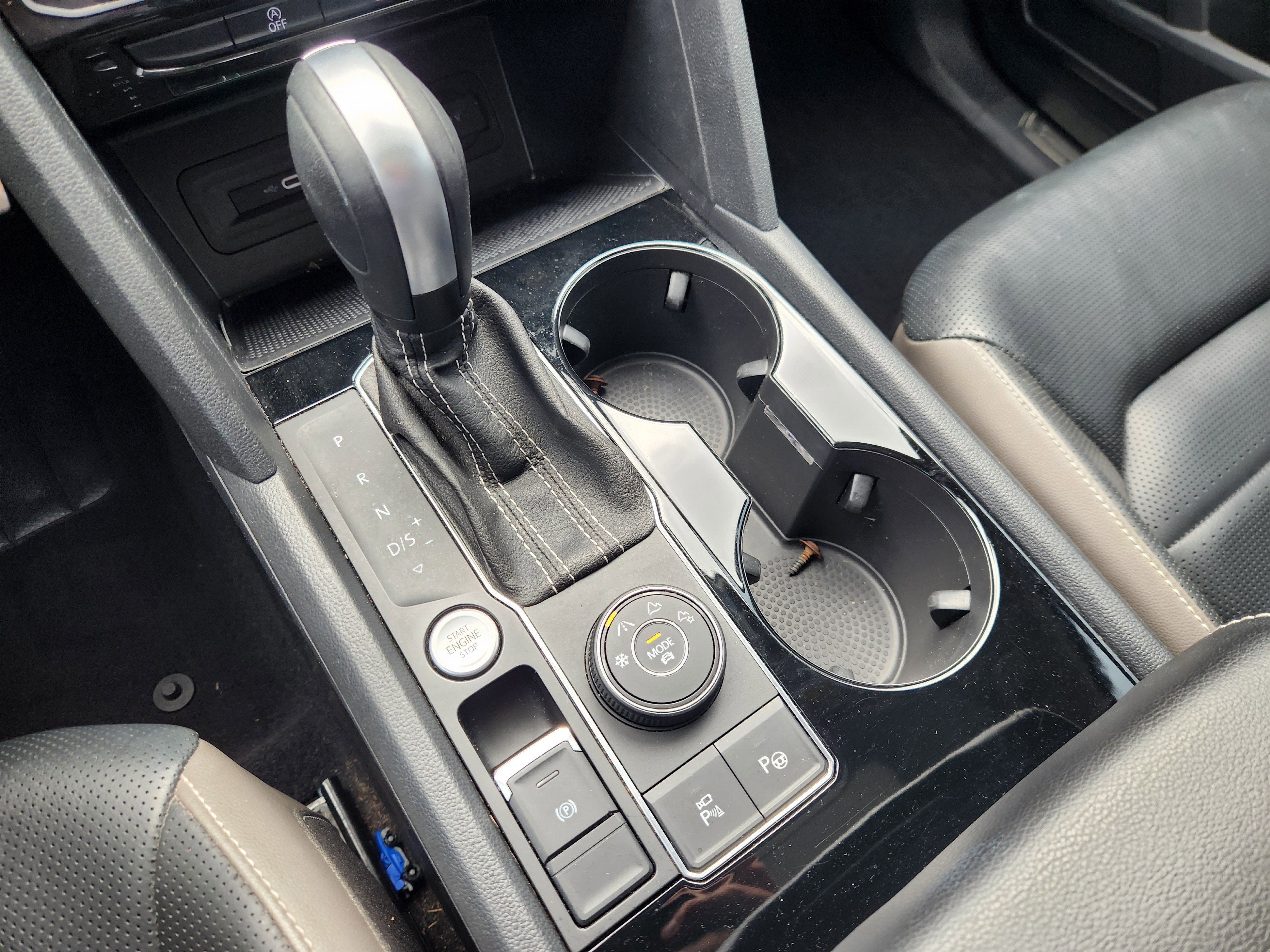 2023 Volkswagen Atlas 3.6L V6 SEL Premium R-Line