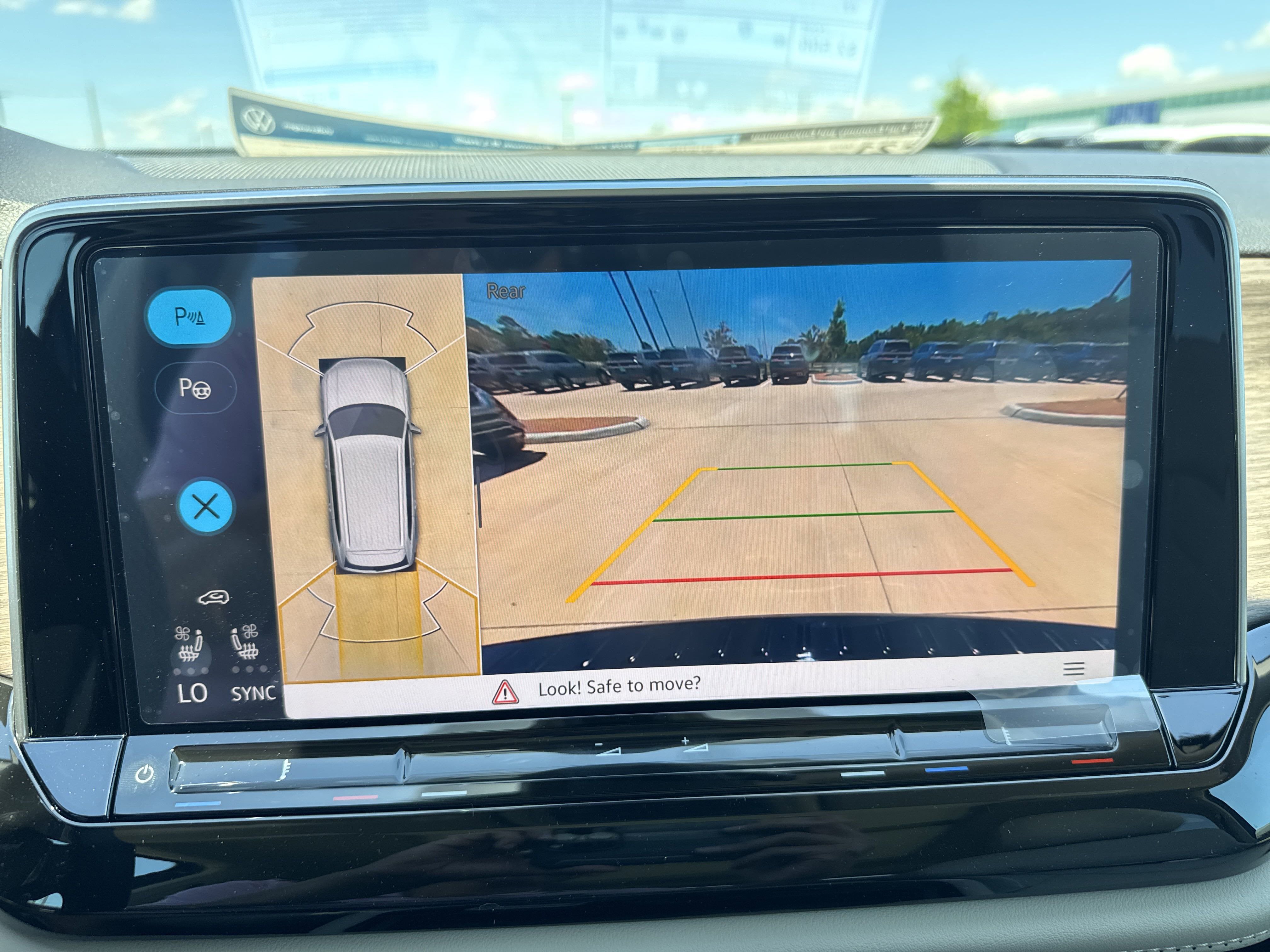 2025 Volkswagen Atlas 2.0T SEL Premium R-Line