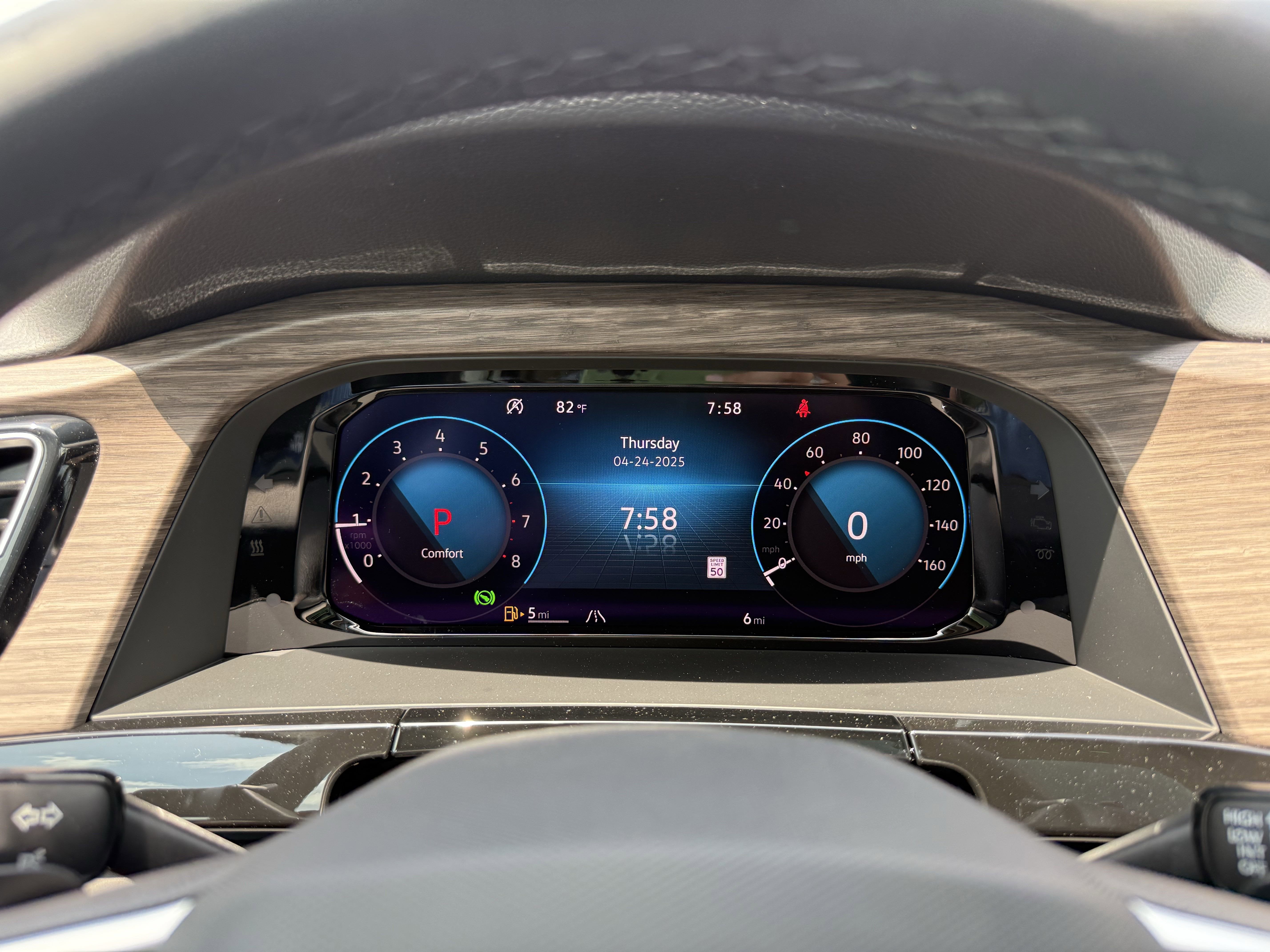 2025 Volkswagen Atlas 2.0T SEL Premium R-Line