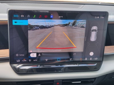 2027 Volkswagen Atlas SE w/Technology