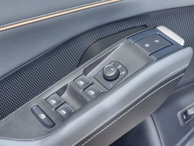 2027 Volkswagen Atlas SE w/Technology