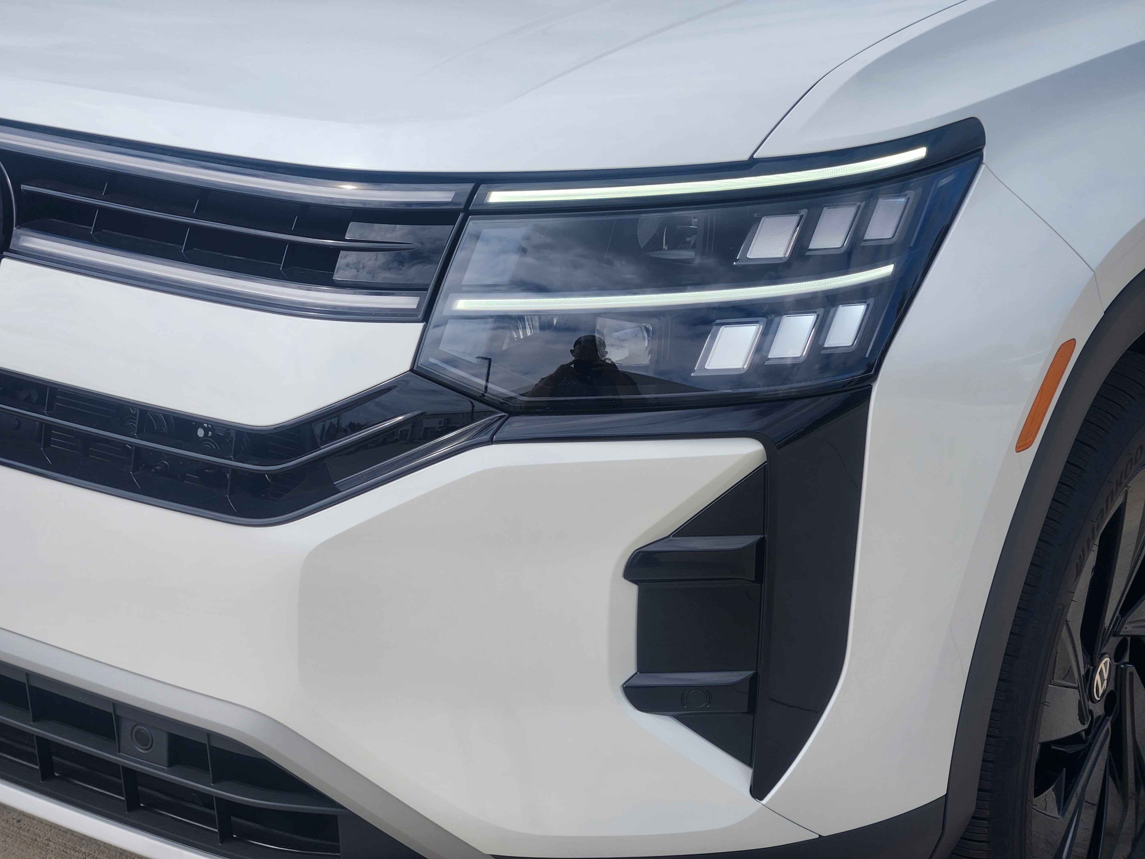 2027 Volkswagen Atlas SE w/Technology