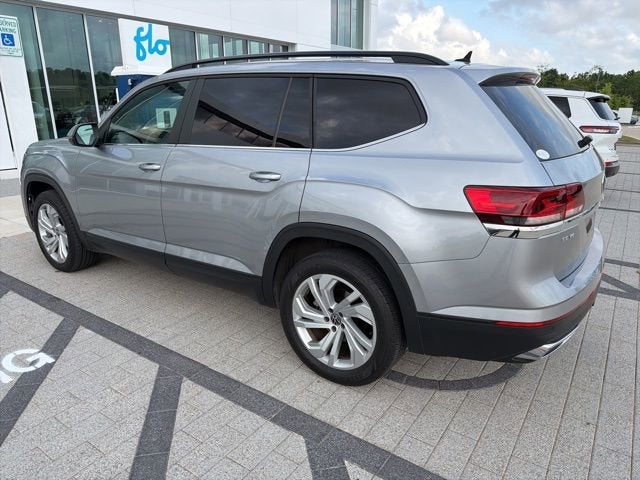 2022 Volkswagen Atlas 3.6L V6 SE w/Technology