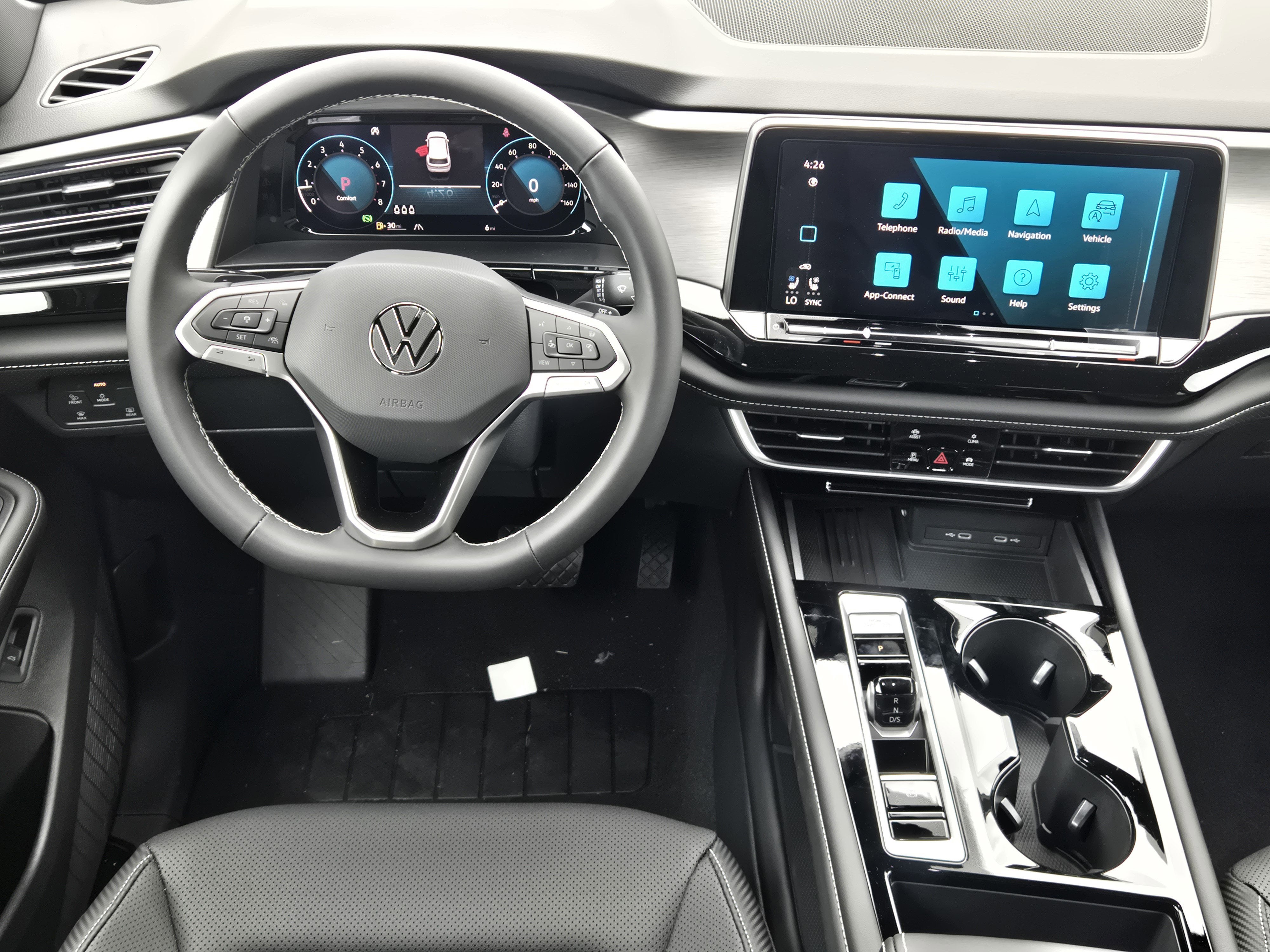 2026 Volkswagen Atlas Cross Sport 2.0T SE w/Technology