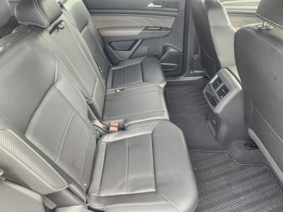 2023 Volkswagen Atlas Cross Sport 2.0T SE w/Technology