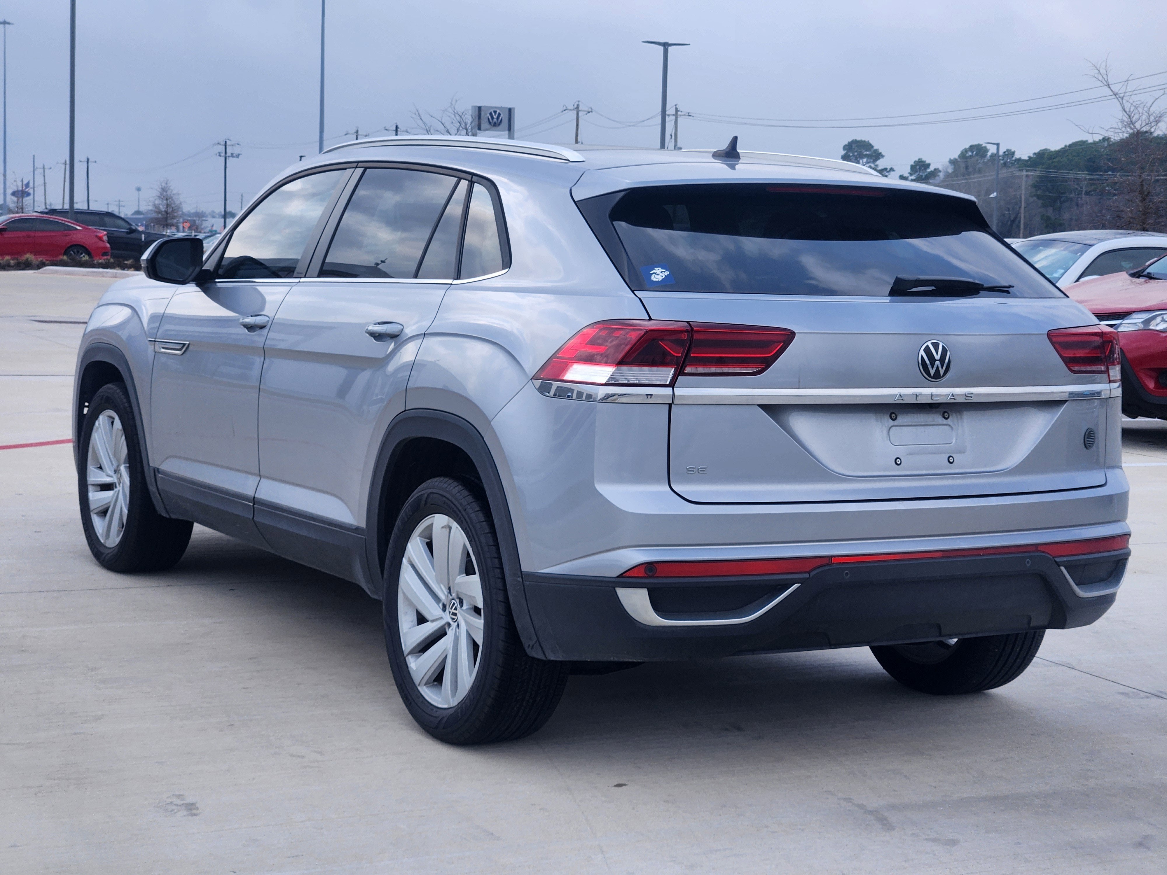 2023 Volkswagen Atlas Cross Sport 2.0T SE w/Technology