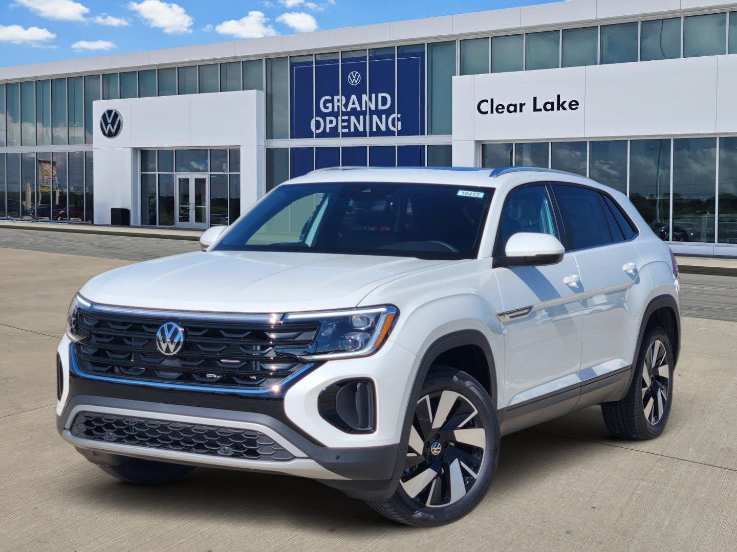 2026 Volkswagen Atlas Cross Sport 2.0T SE w/Technology