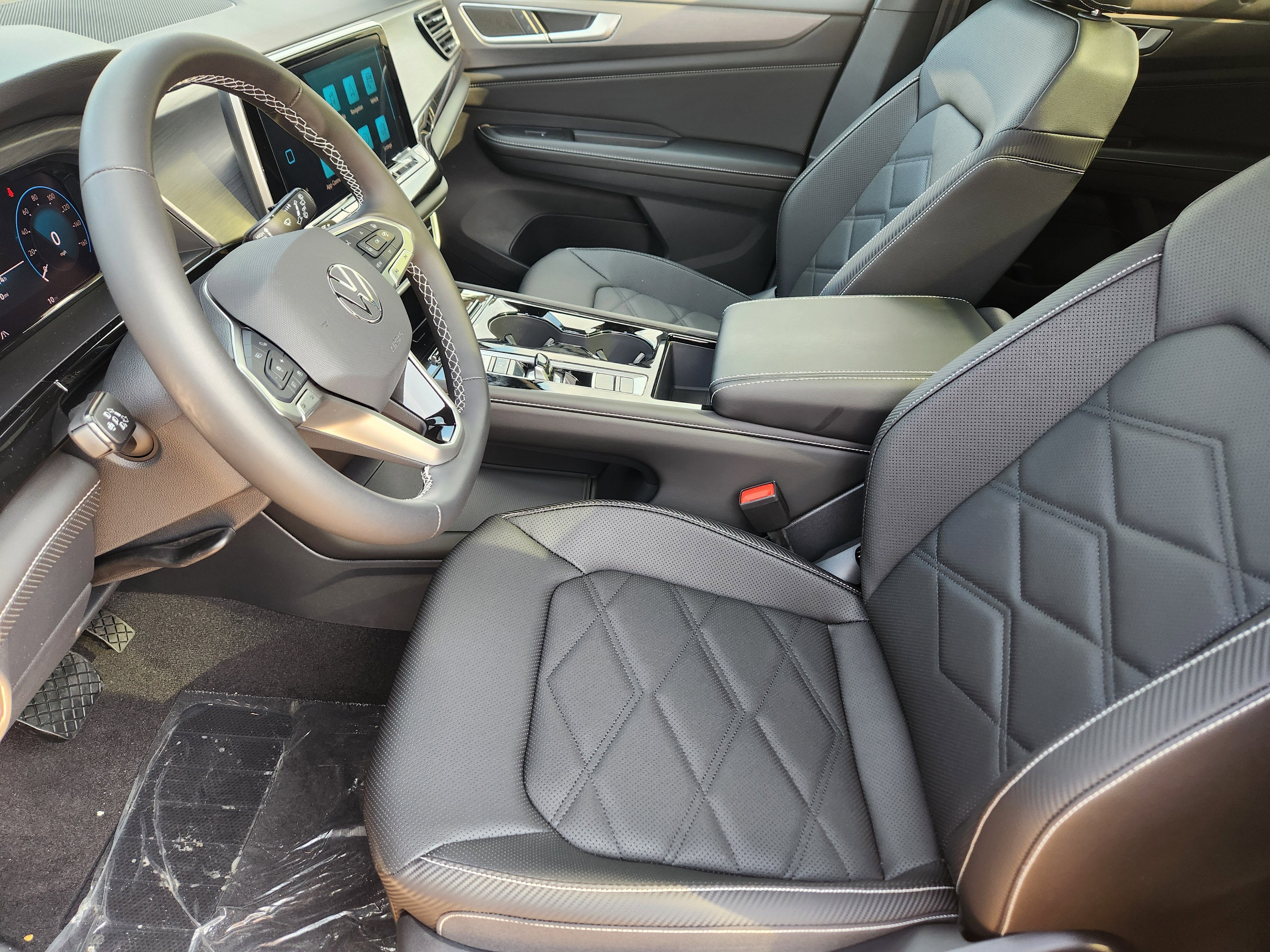 2026 Volkswagen Atlas Cross Sport 2.0T SE w/Technology