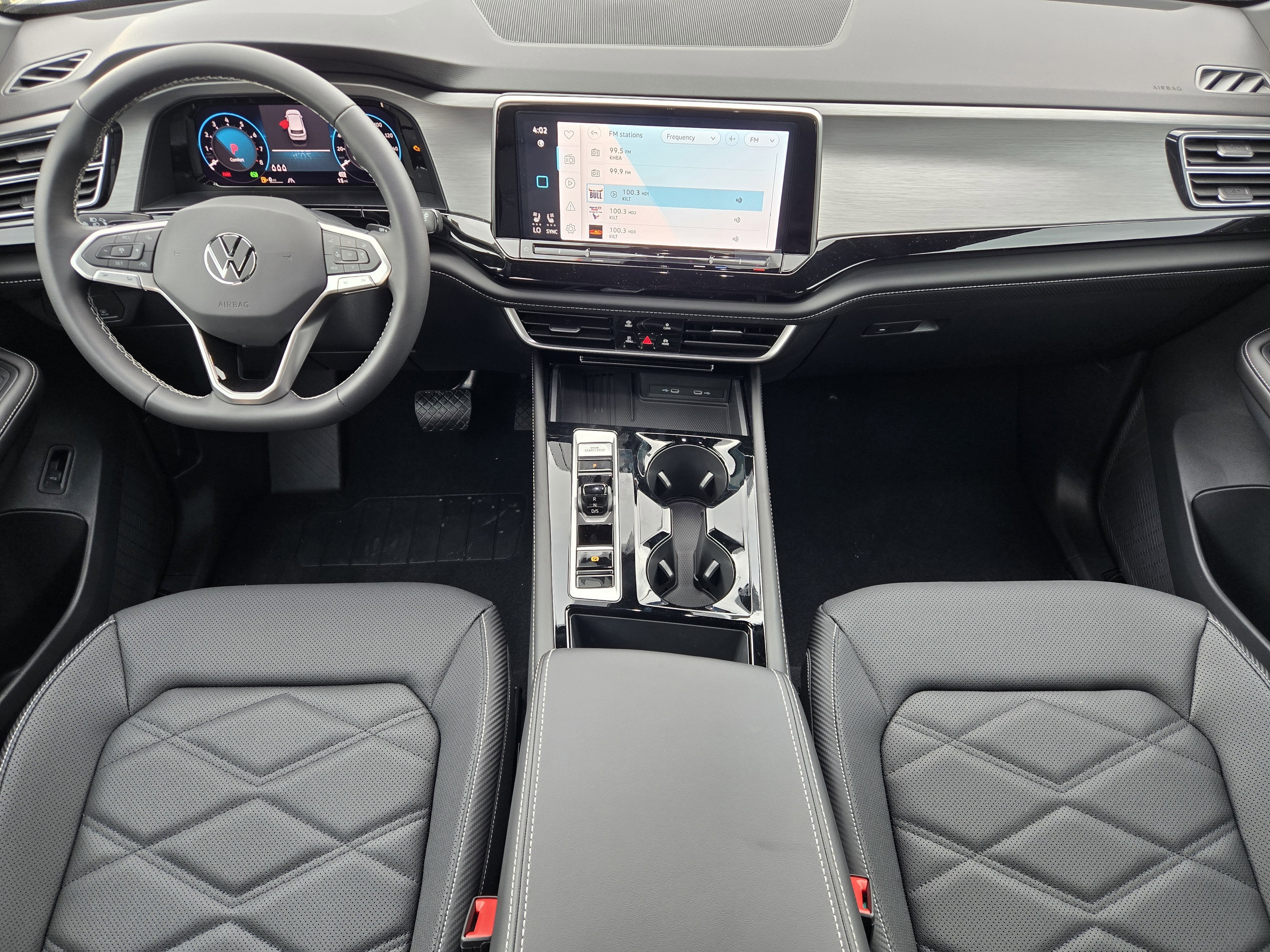 2026 Volkswagen Atlas Cross Sport 2.0T SE w/Technology