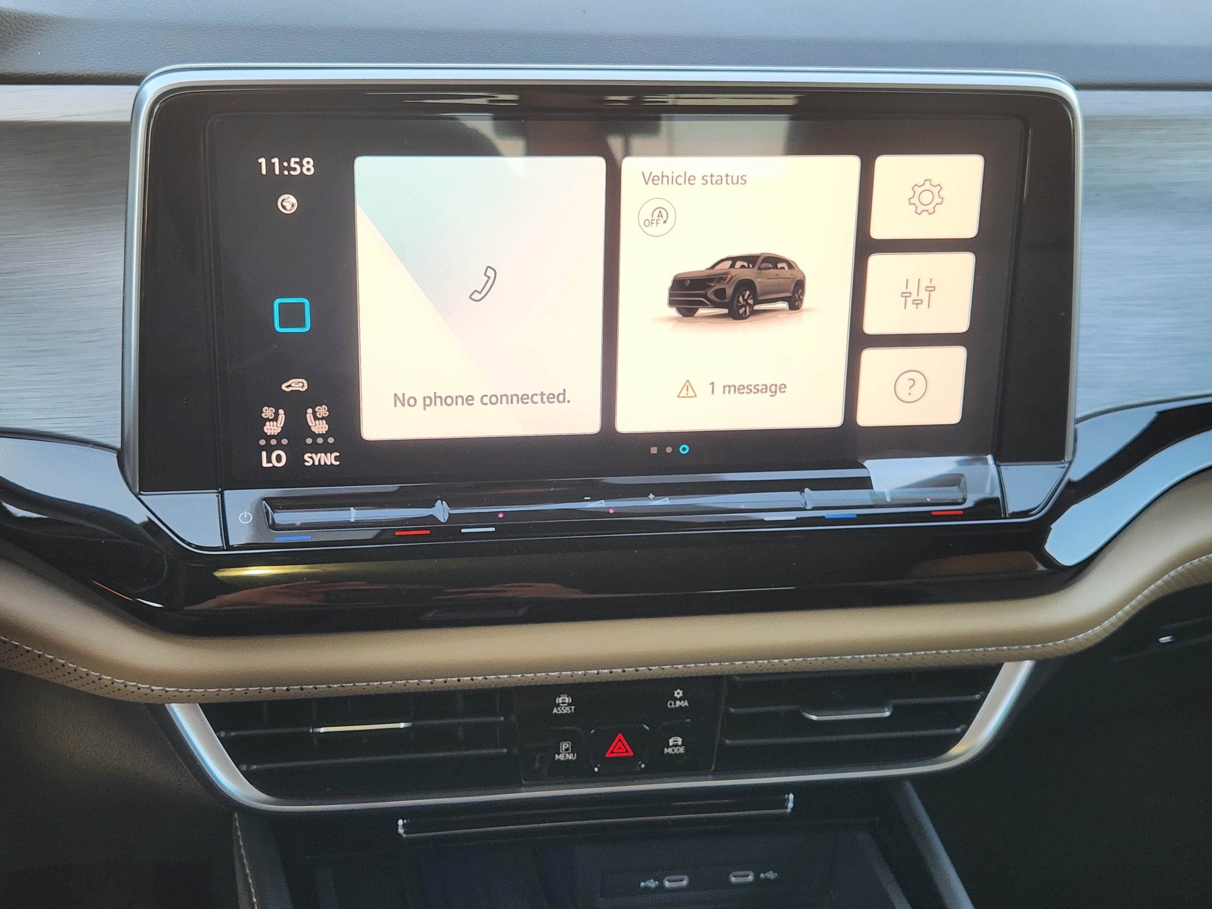 2026 Volkswagen Atlas Cross Sport 2.0T SE w/Technology