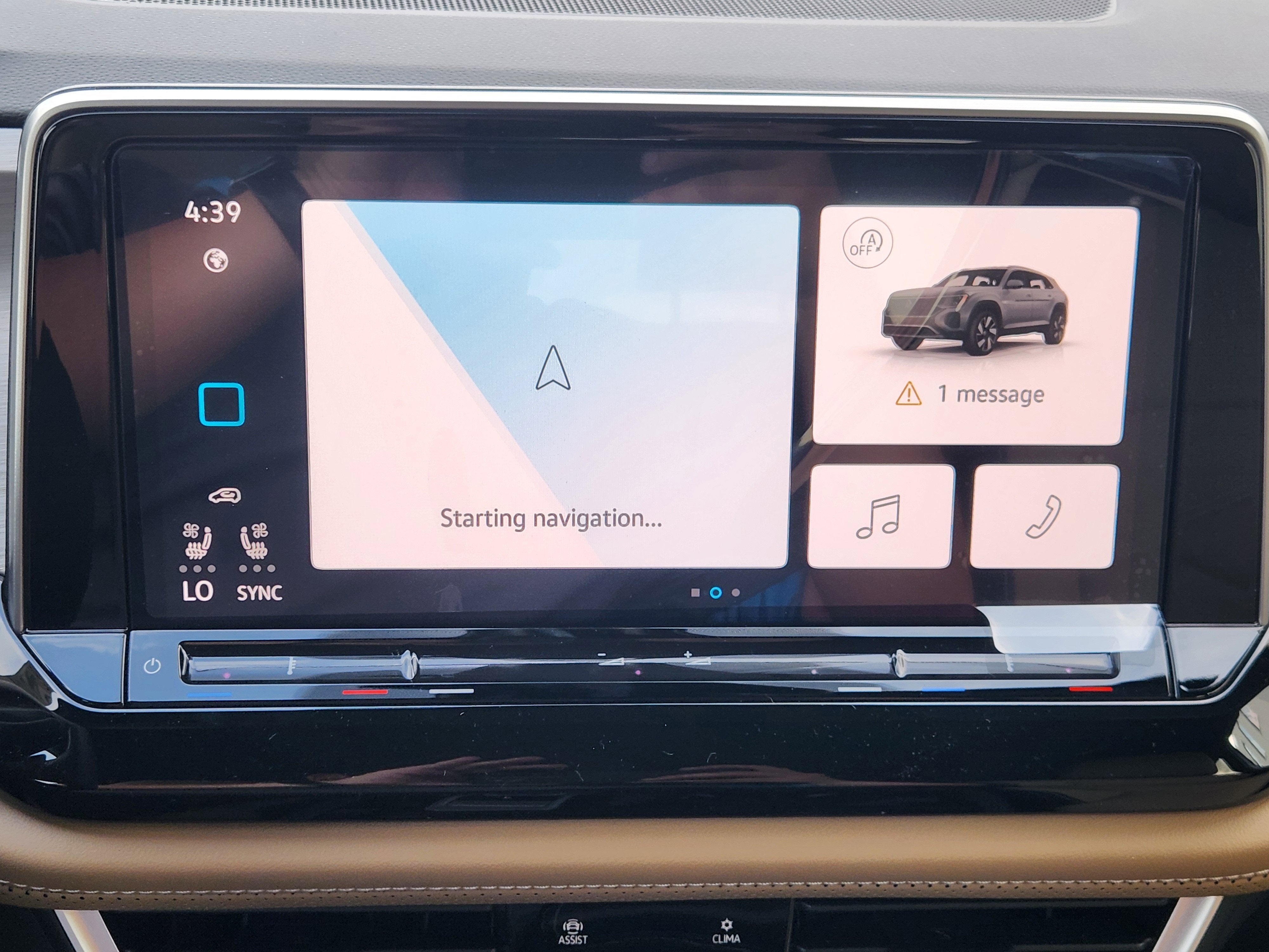 2026 Volkswagen Atlas Cross Sport 2.0T SE w/Technology