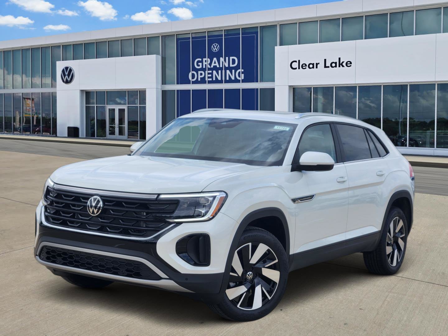 2026 Volkswagen Atlas Cross Sport 2.0T SE w/Technology