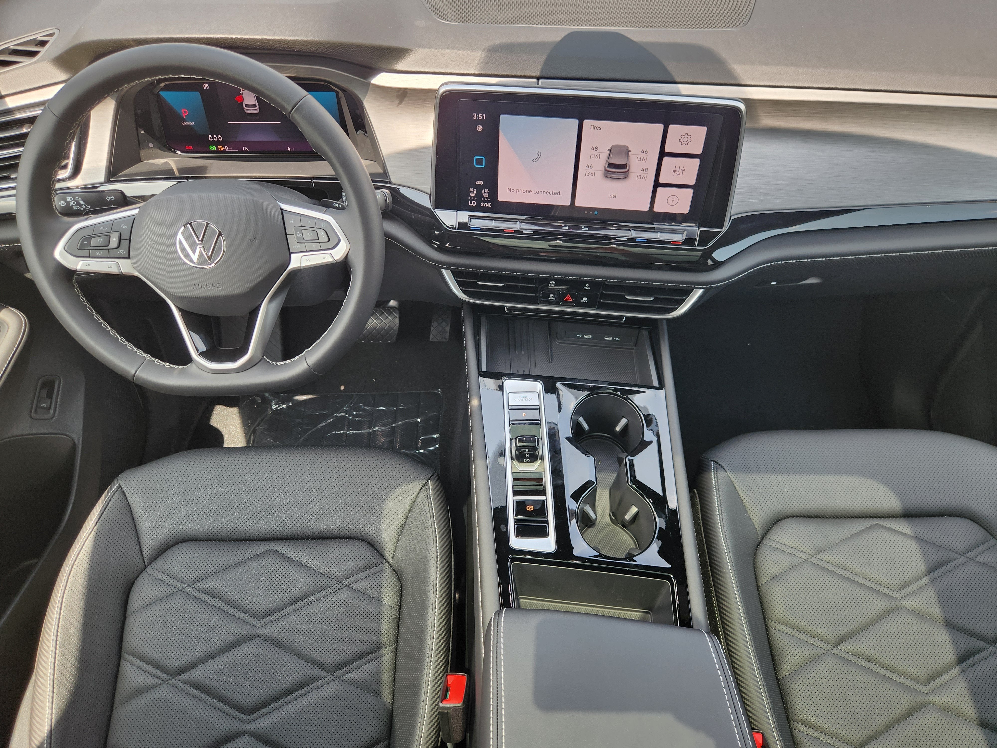 2026 Volkswagen Atlas Cross Sport 2.0T SE w/Technology