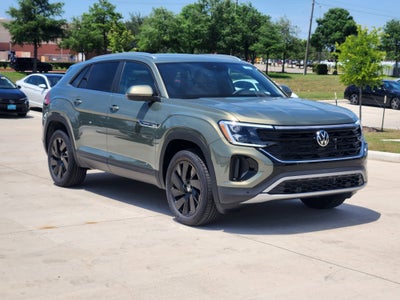 2026 Volkswagen Atlas Cross Sport 2.0T SE w/Technology