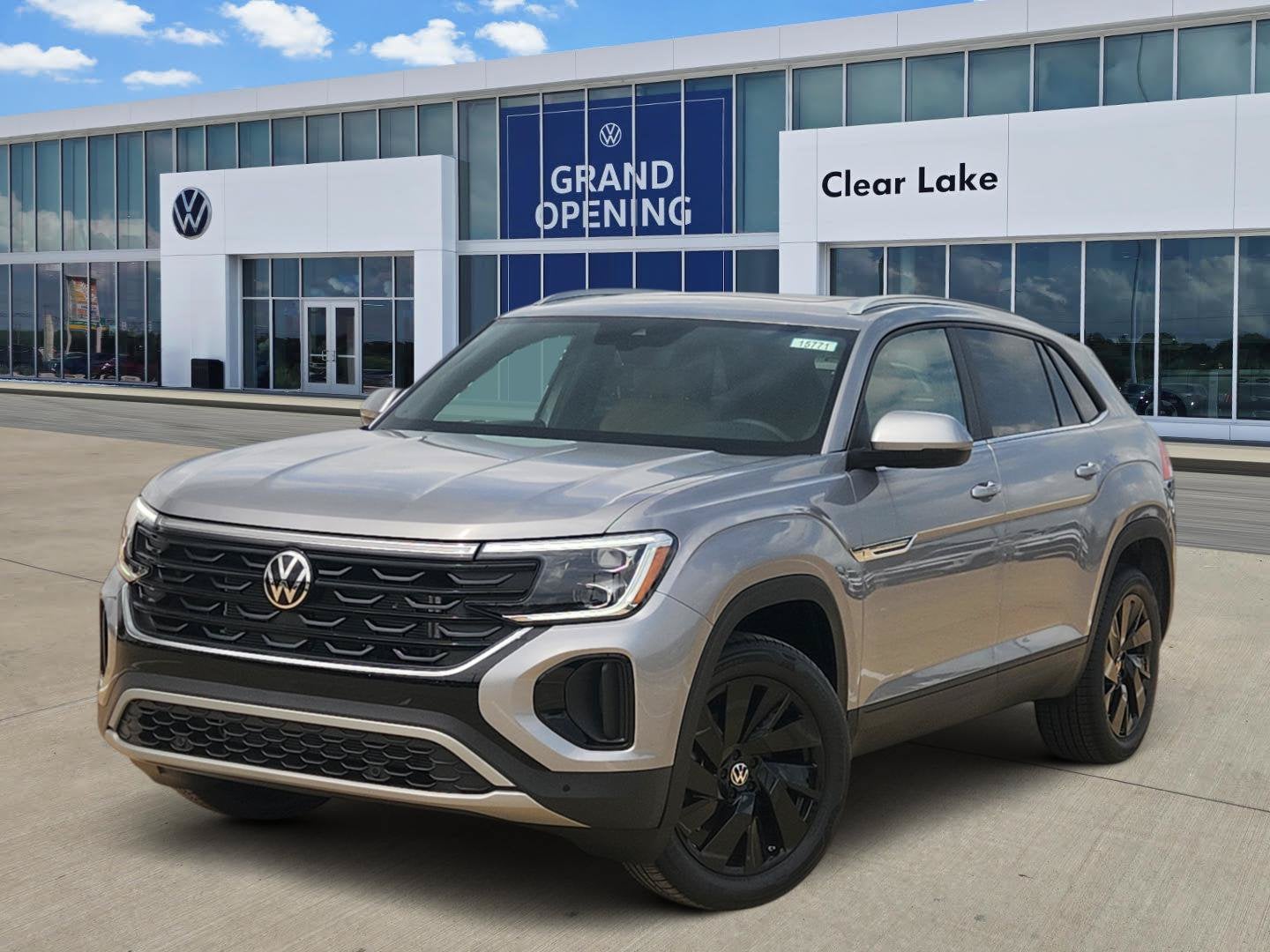 2026 Volkswagen Atlas Cross Sport 2.0T SE w/Technology