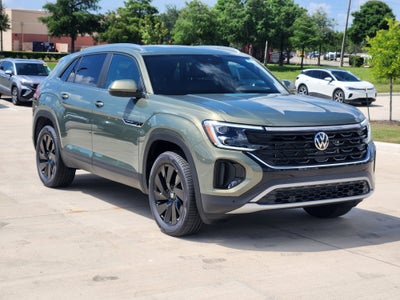 2026 Volkswagen Atlas Cross Sport 2.0T SE w/Technology