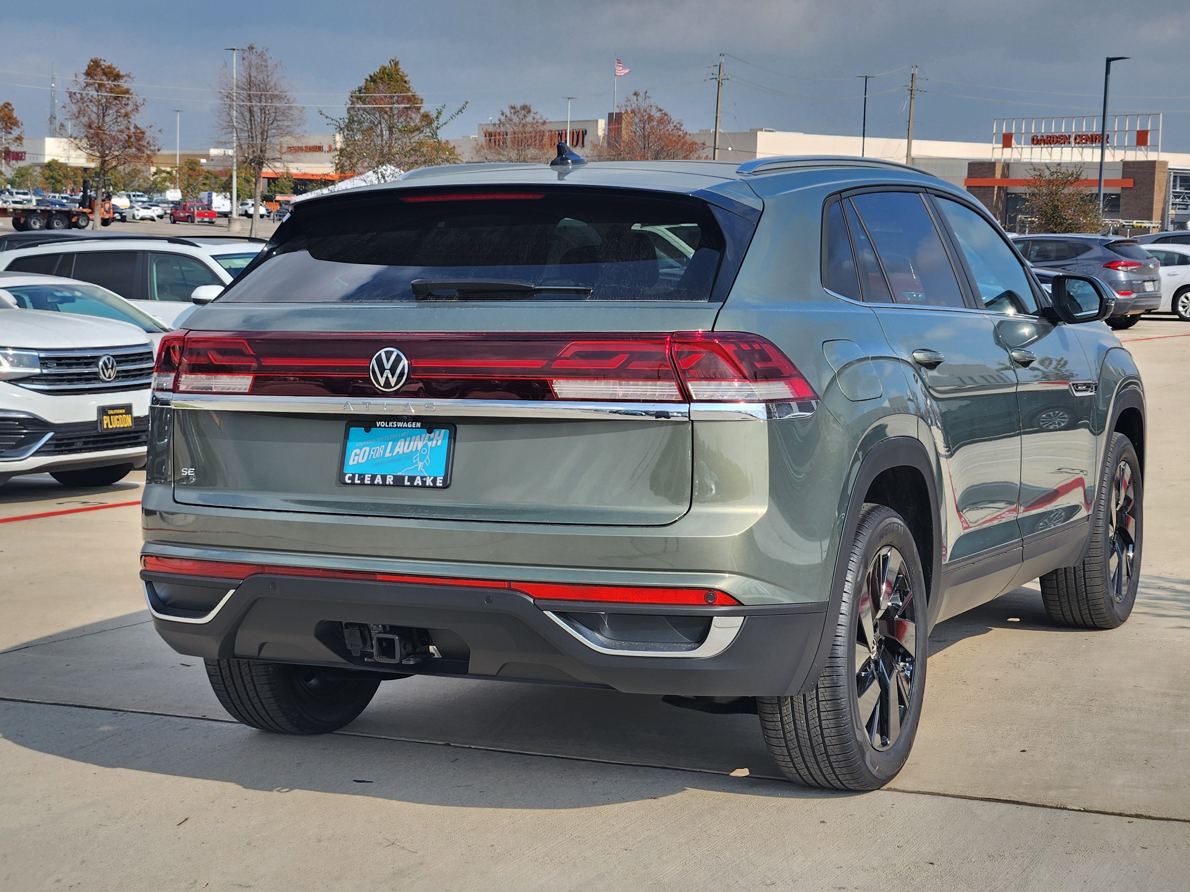 2026 Volkswagen Atlas Cross Sport 2.0T SE w/Technology