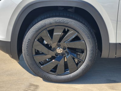 2026 Volkswagen Atlas Cross Sport 2.0T SE w/Technology