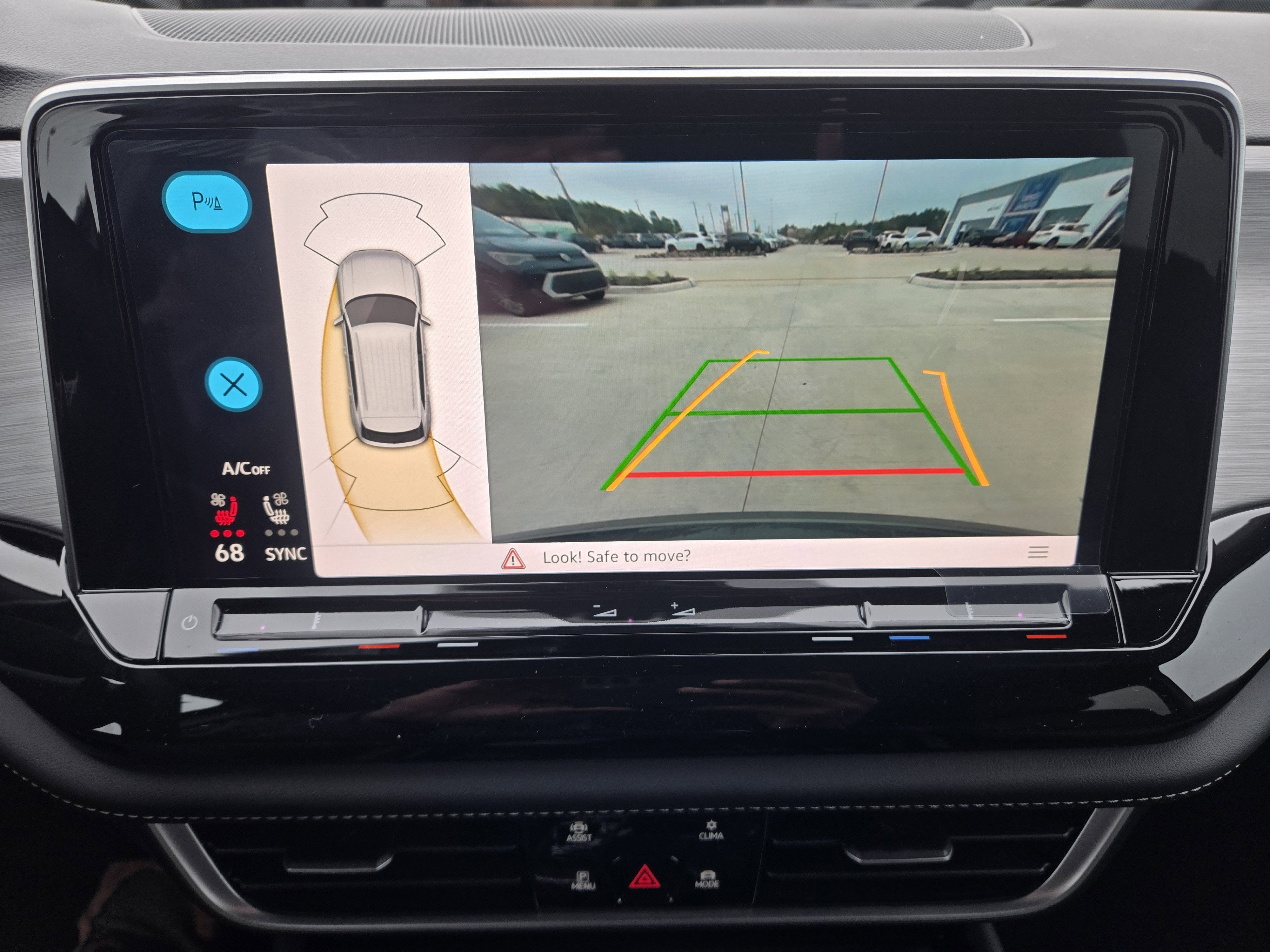 2026 Volkswagen Atlas Cross Sport 2.0T SE w/Technology