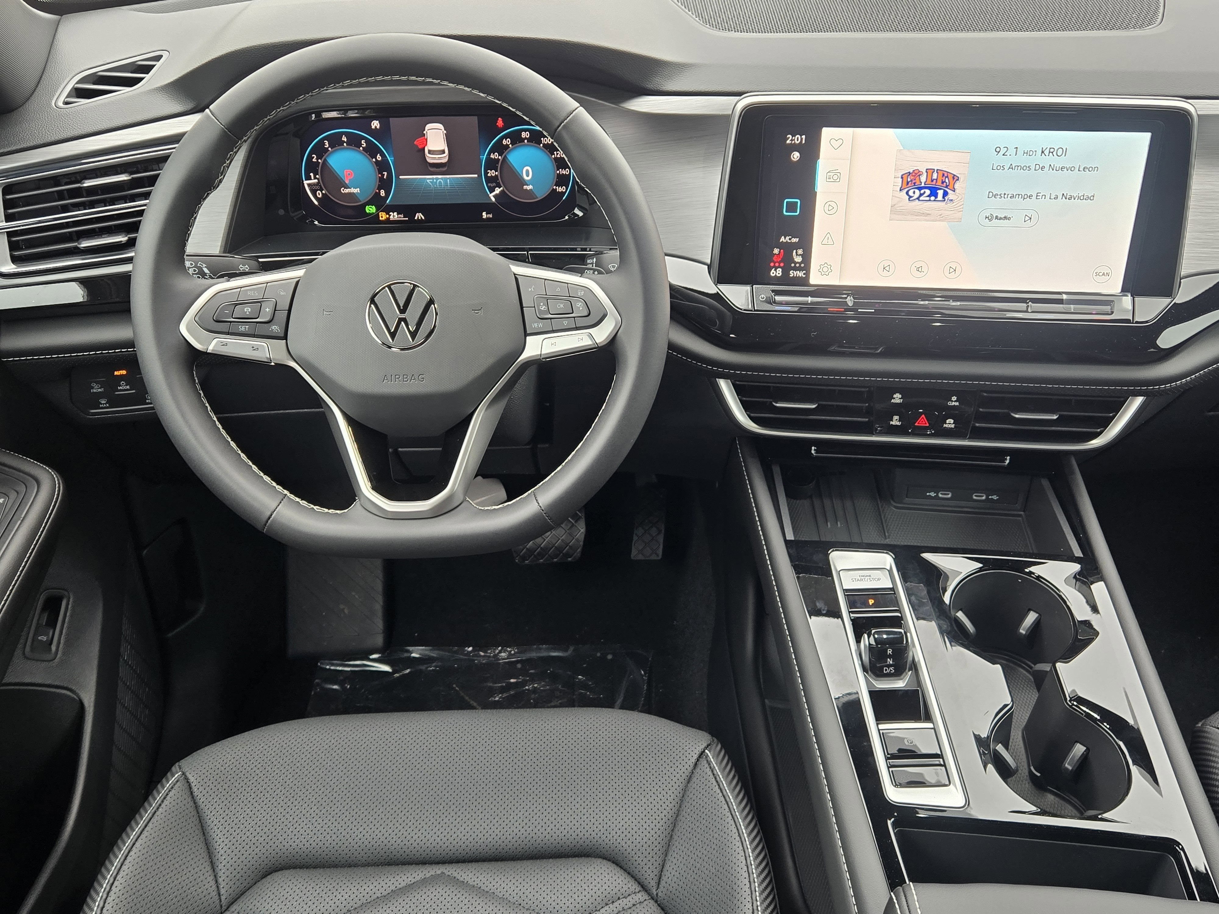 2026 Volkswagen Atlas Cross Sport 2.0T SE w/Technology