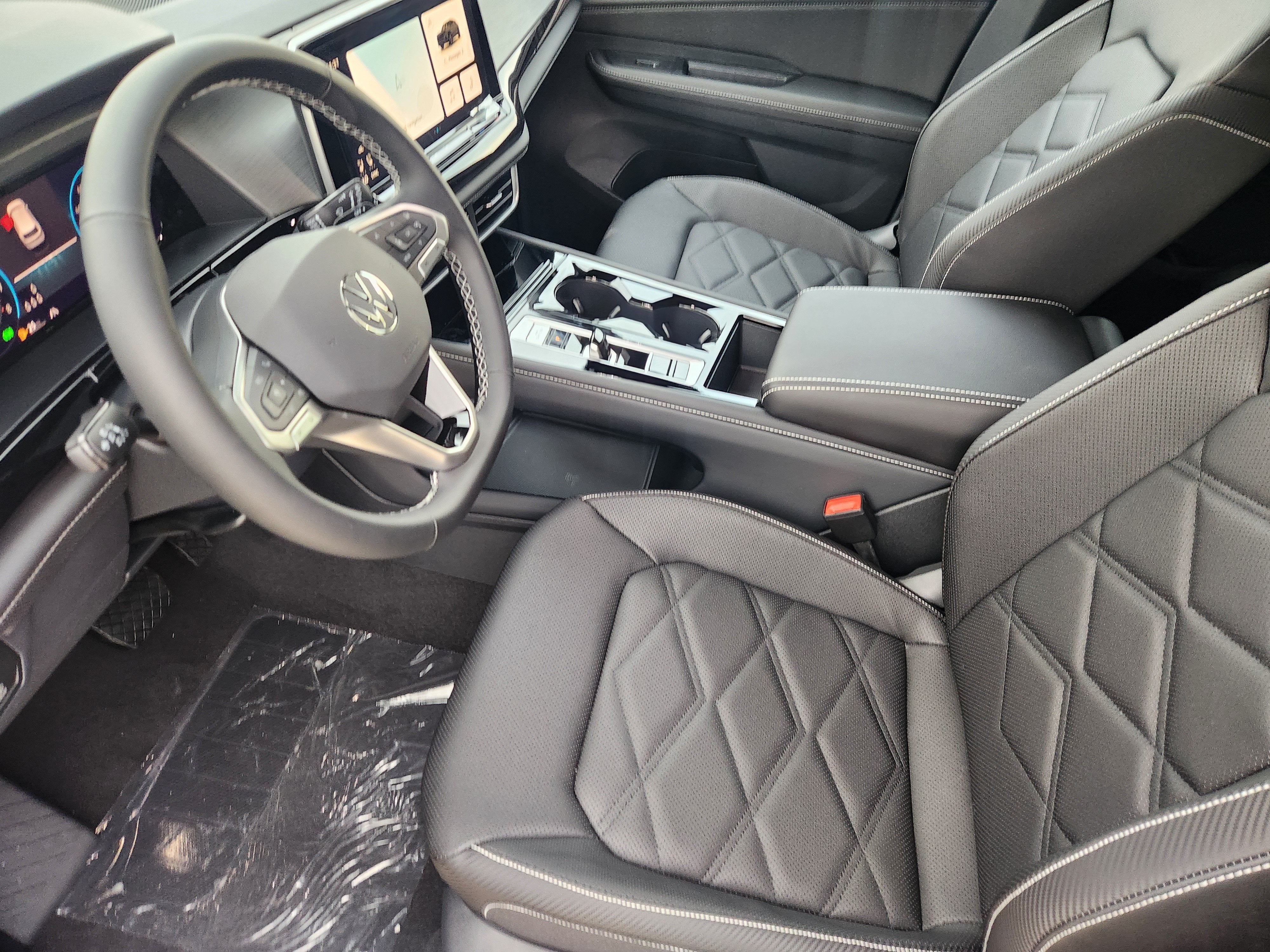 2026 Volkswagen Atlas Cross Sport 2.0T SE w/Technology