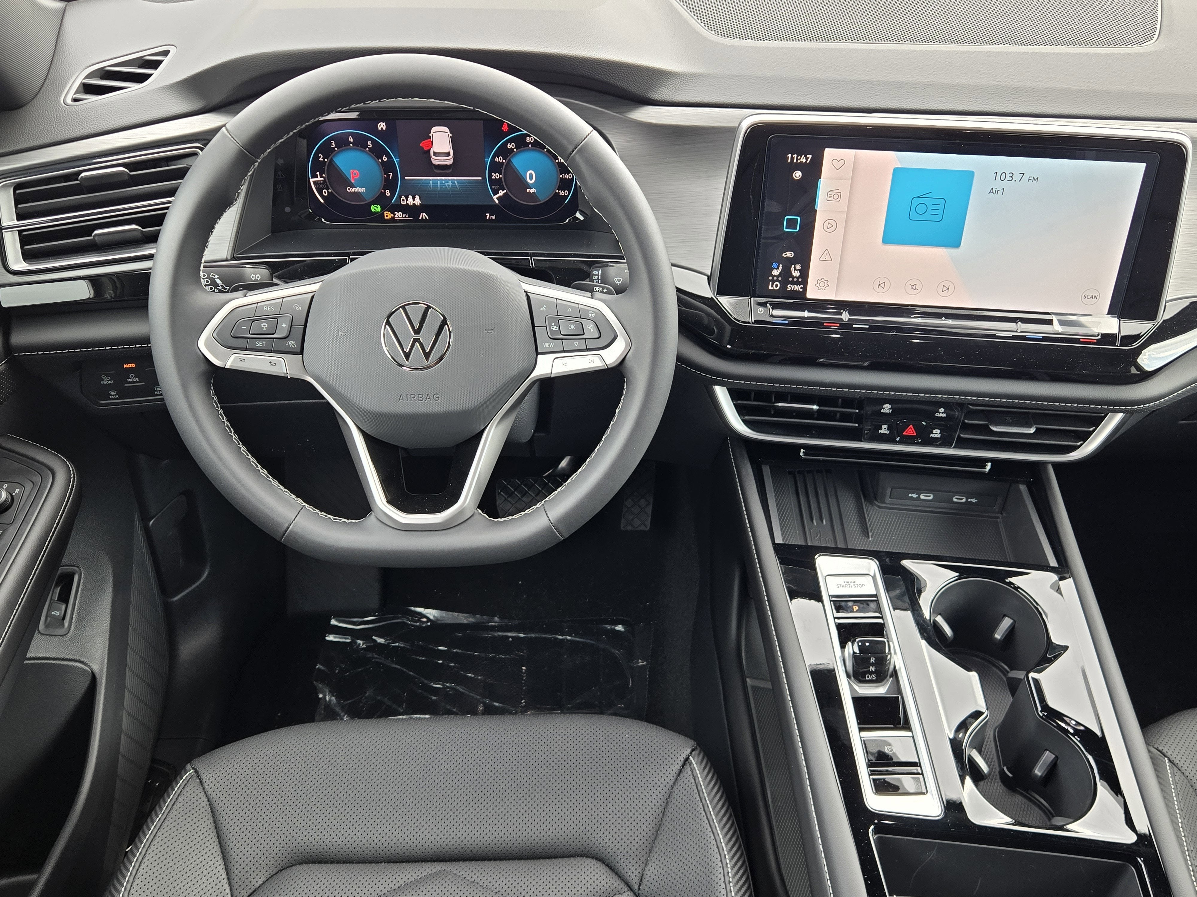 2026 Volkswagen Atlas Cross Sport 2.0T SE w/Technology