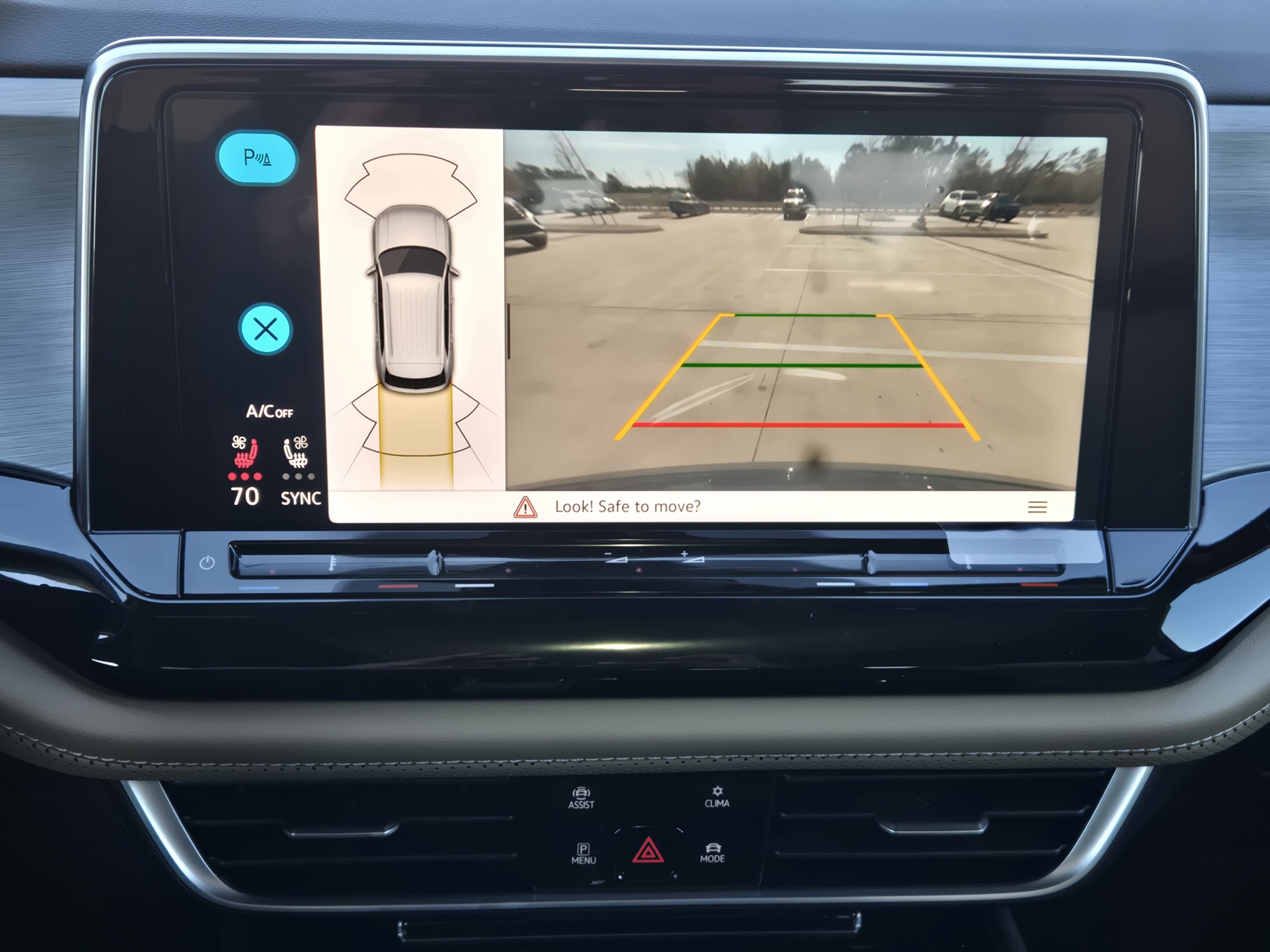 2026 Volkswagen Atlas Cross Sport 2.0T SE w/Technology