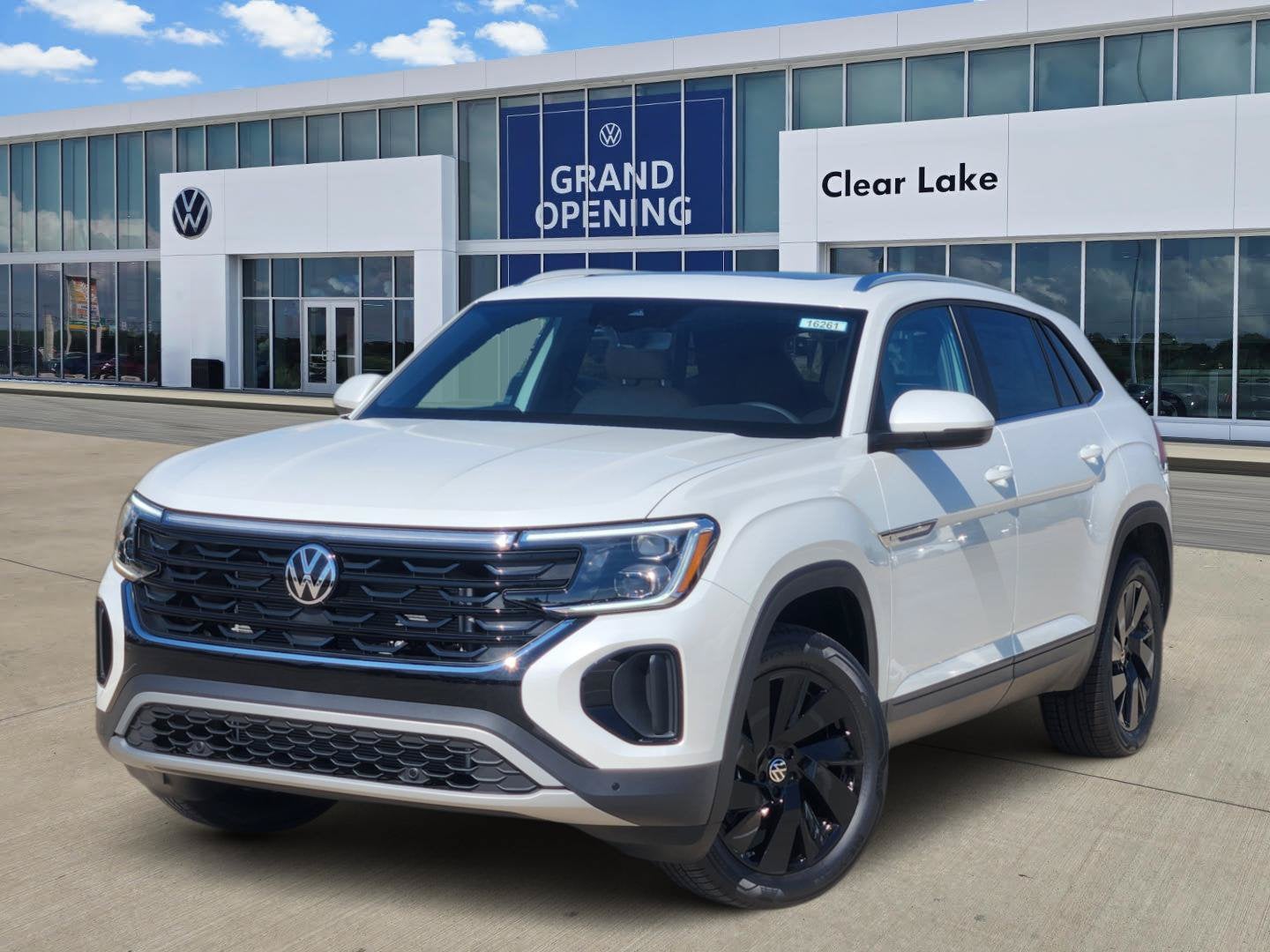 2026 Volkswagen Atlas Cross Sport 2.0T SE w/Technology