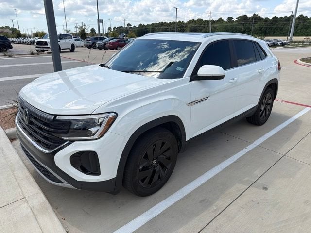 2025 Volkswagen Atlas Cross Sport 2.0T SE w/Technology