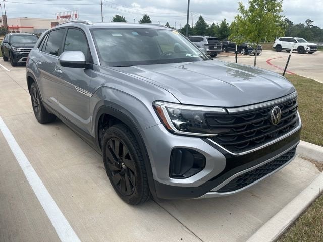 2025 Volkswagen Atlas Cross Sport 2.0T SE w/Technology