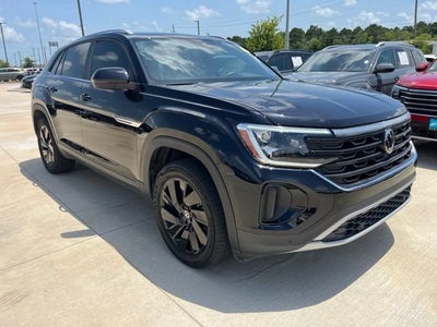 2024 Volkswagen Atlas Cross Sport 2.0T SE w/Technology
