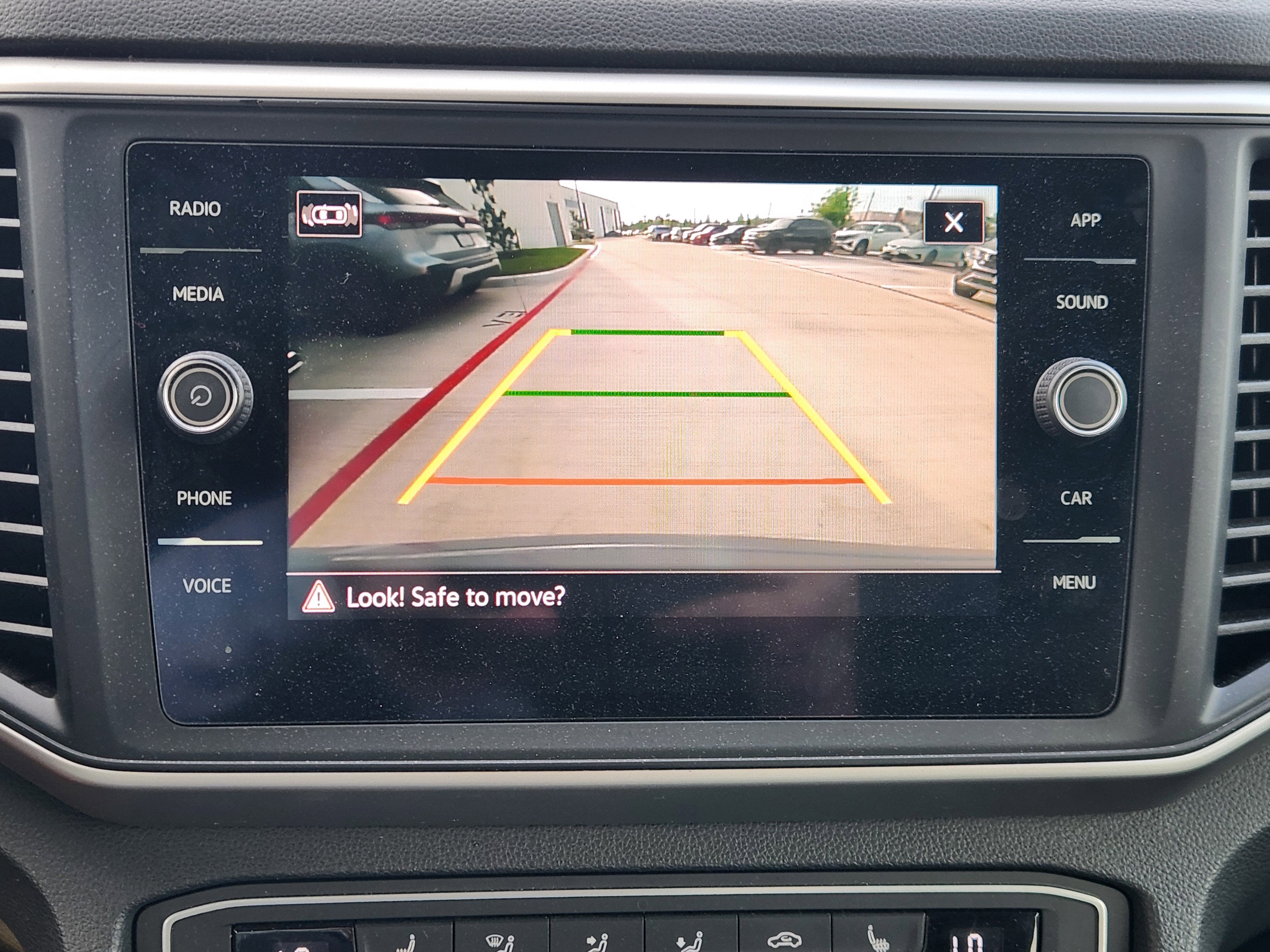 2021 Volkswagen Atlas Cross Sport 3.6L V6 SE w/Technology