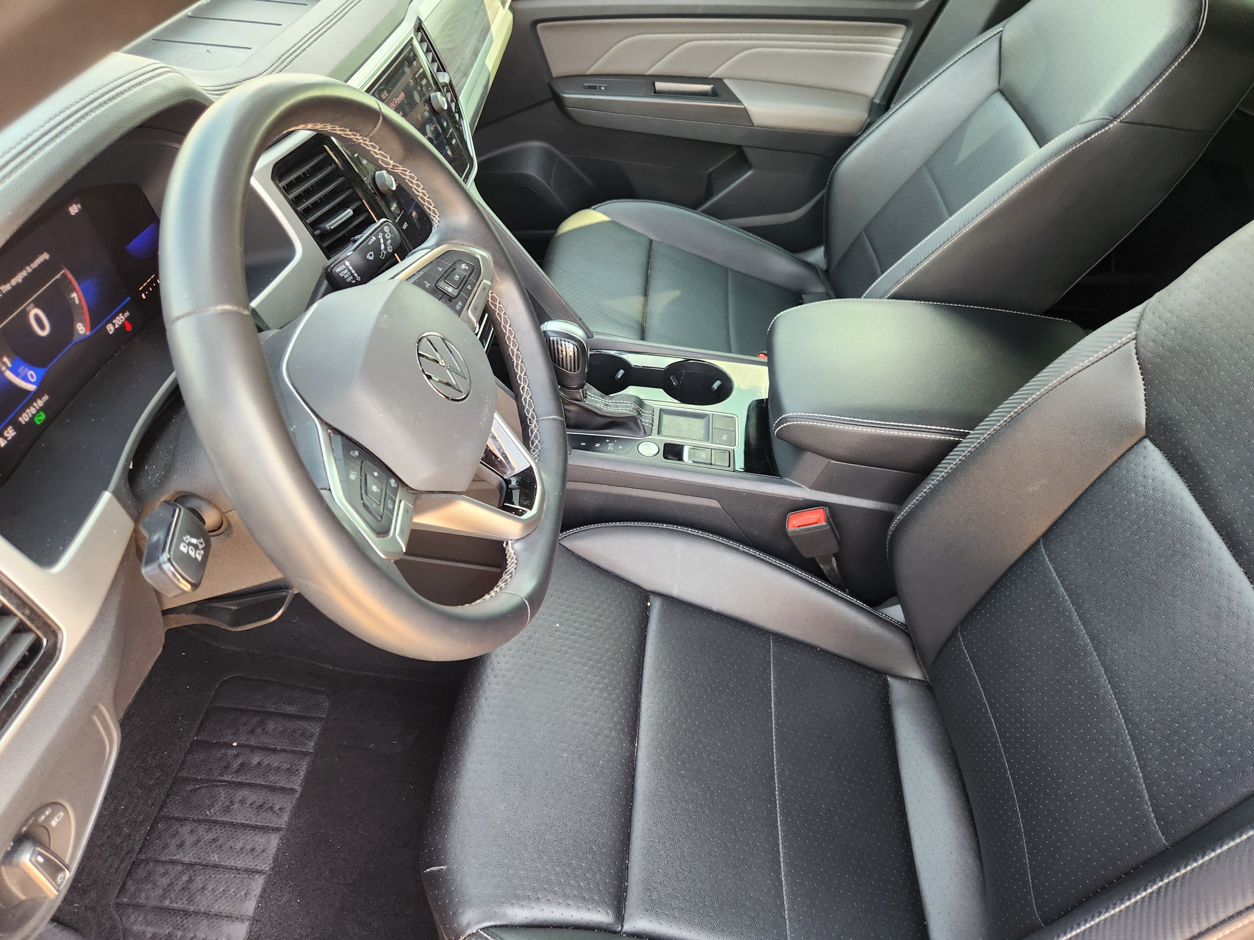 2022 Volkswagen Atlas Cross Sport 3.6L V6 SE w/Technology
