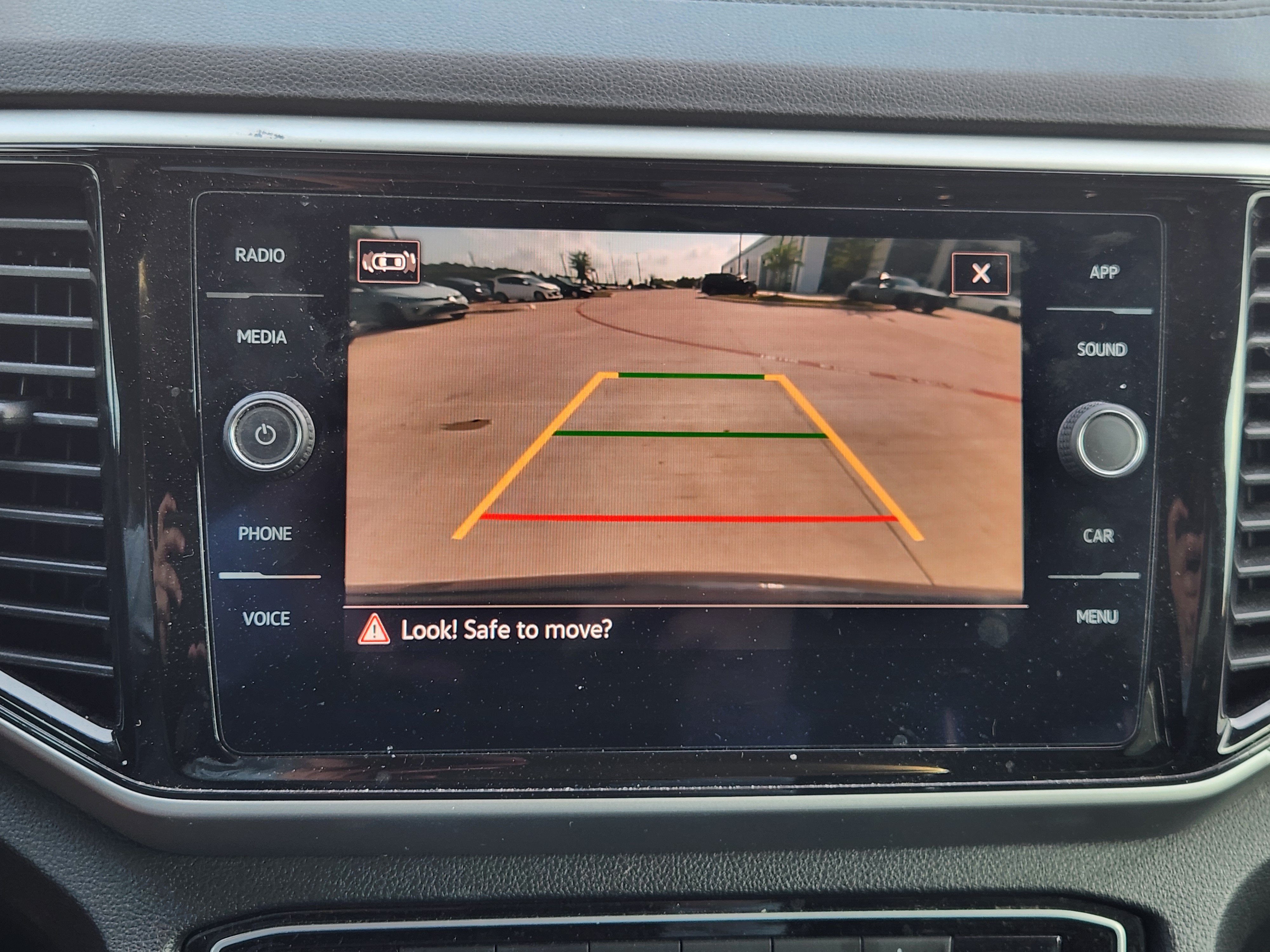 2022 Volkswagen Atlas Cross Sport 3.6L V6 SE w/Technology