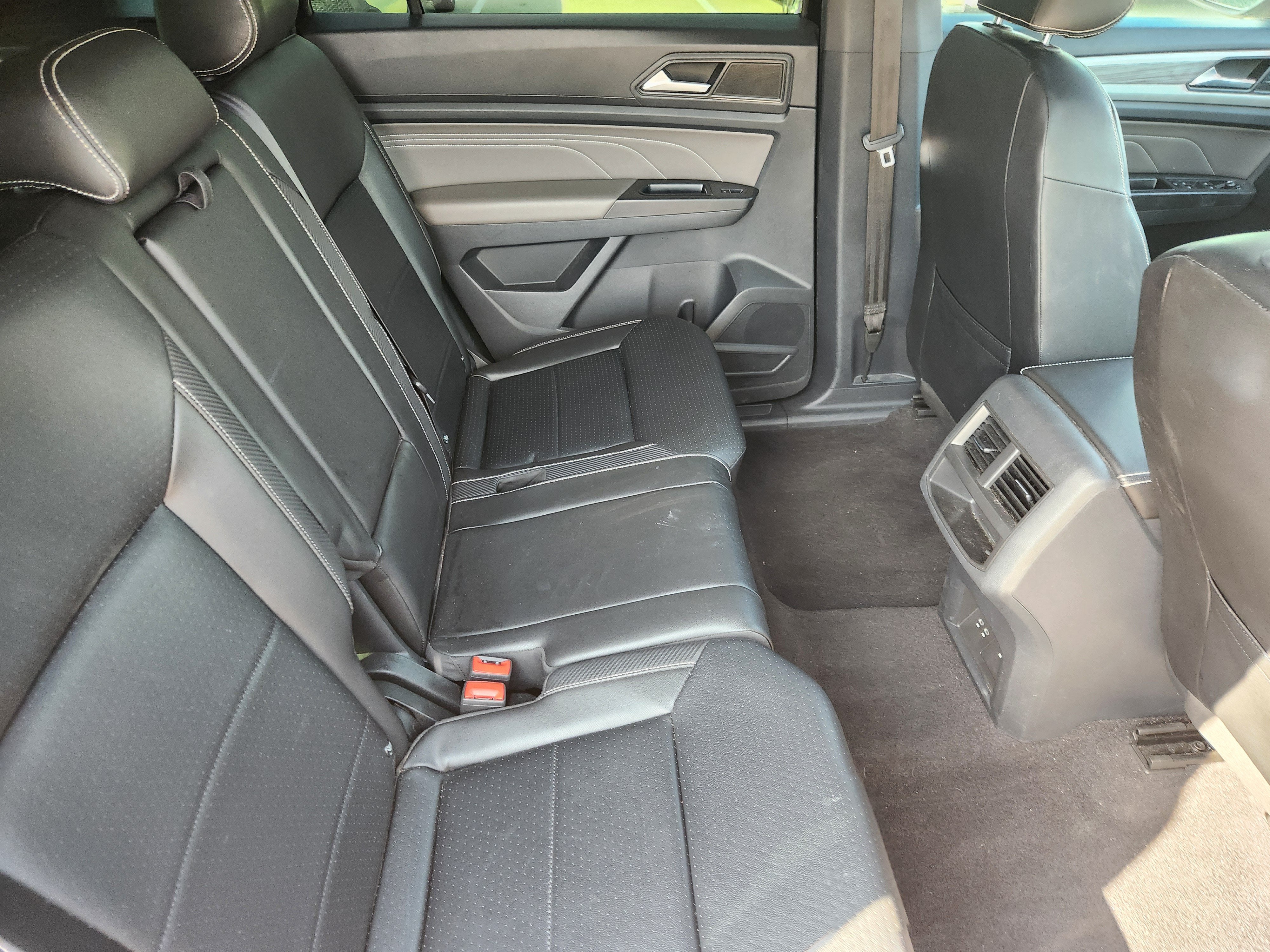 2022 Volkswagen Atlas Cross Sport 3.6L V6 SE w/Technology