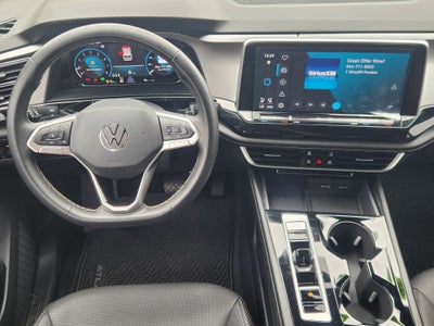 2024 Volkswagen Atlas Cross Sport 2.0T SE w/Technology