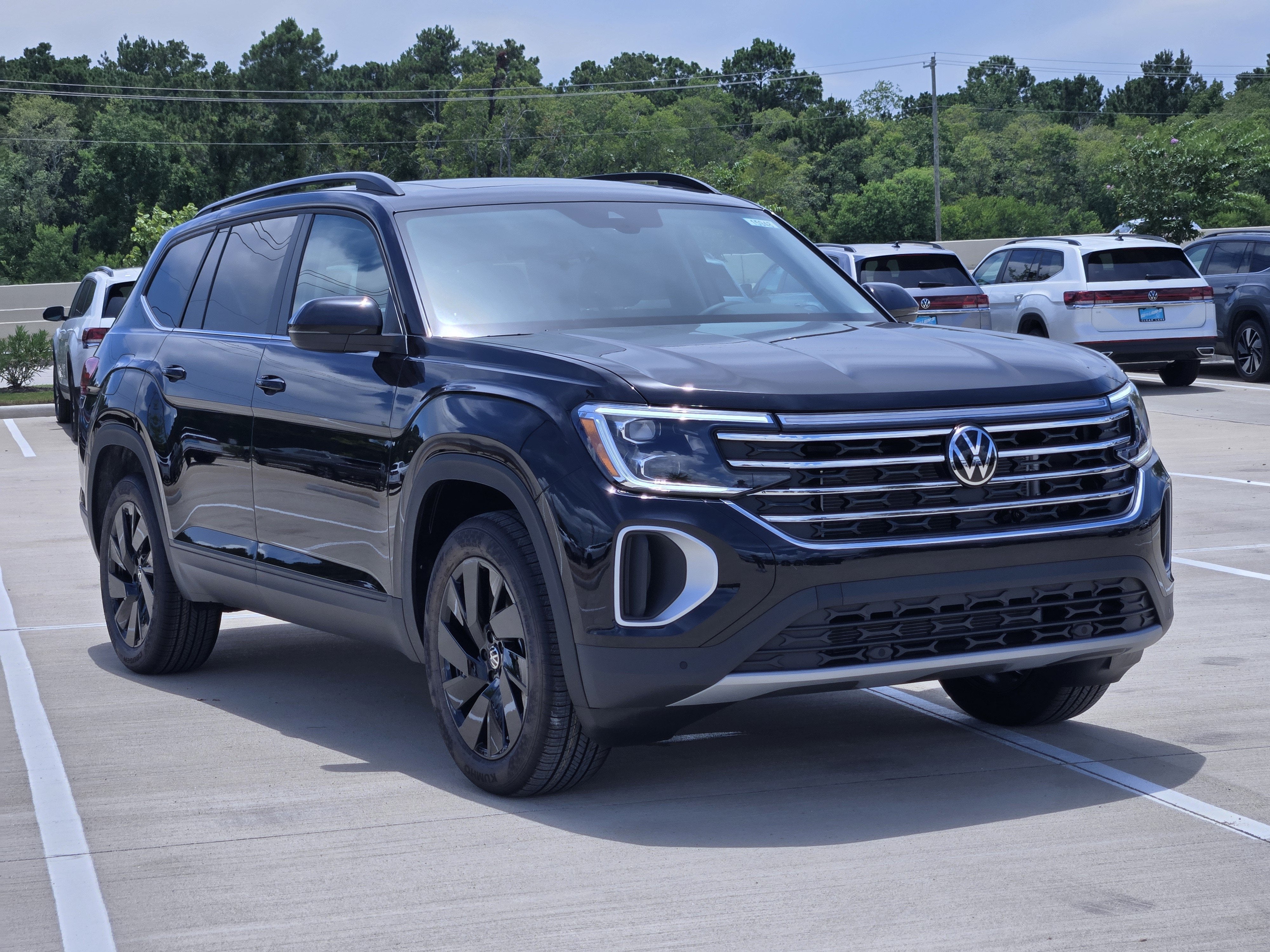 2026 Volkswagen Atlas 2.0T SE w/Technology