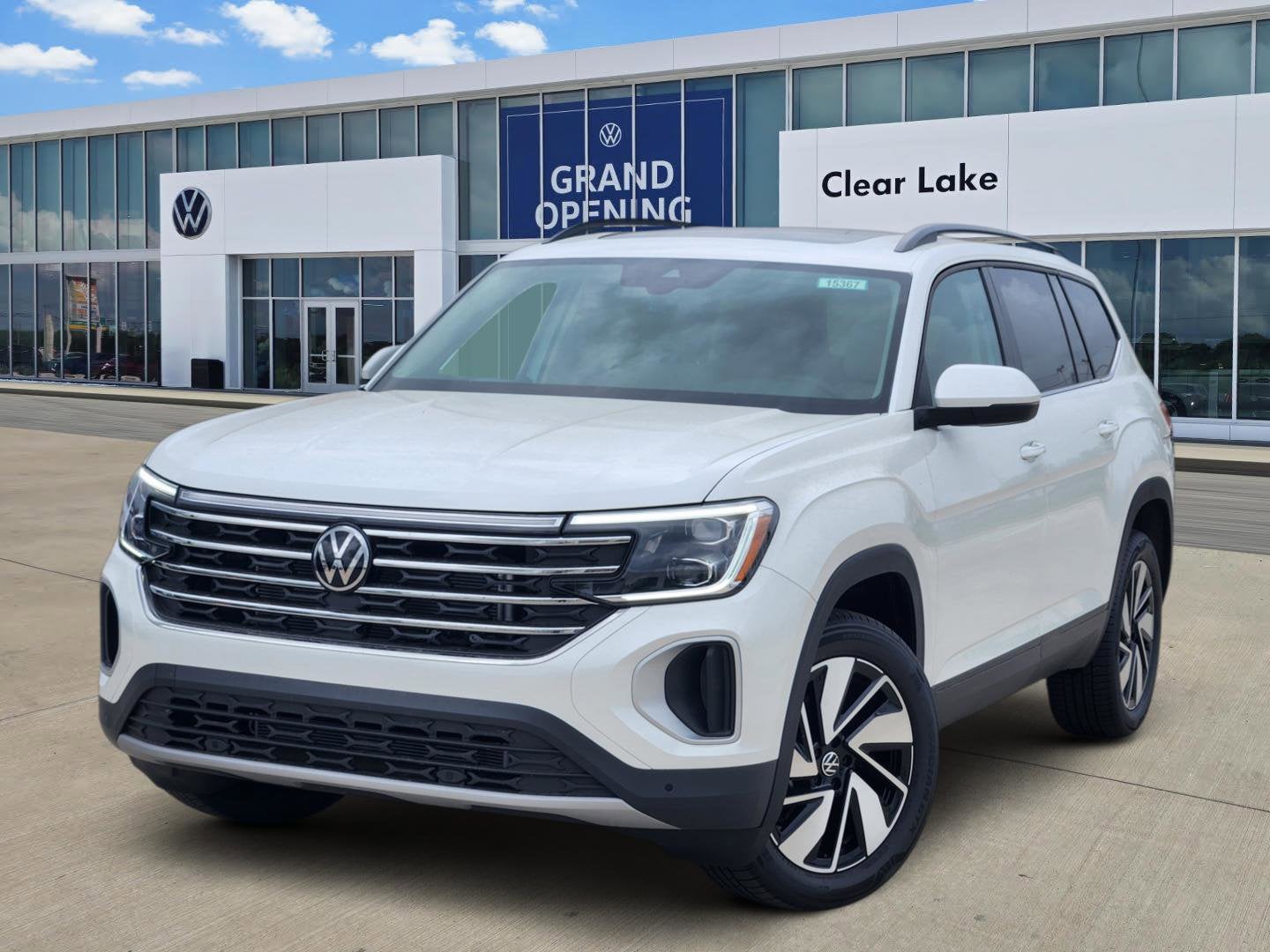 2026 Volkswagen Atlas 2.0T SE w/Technology
