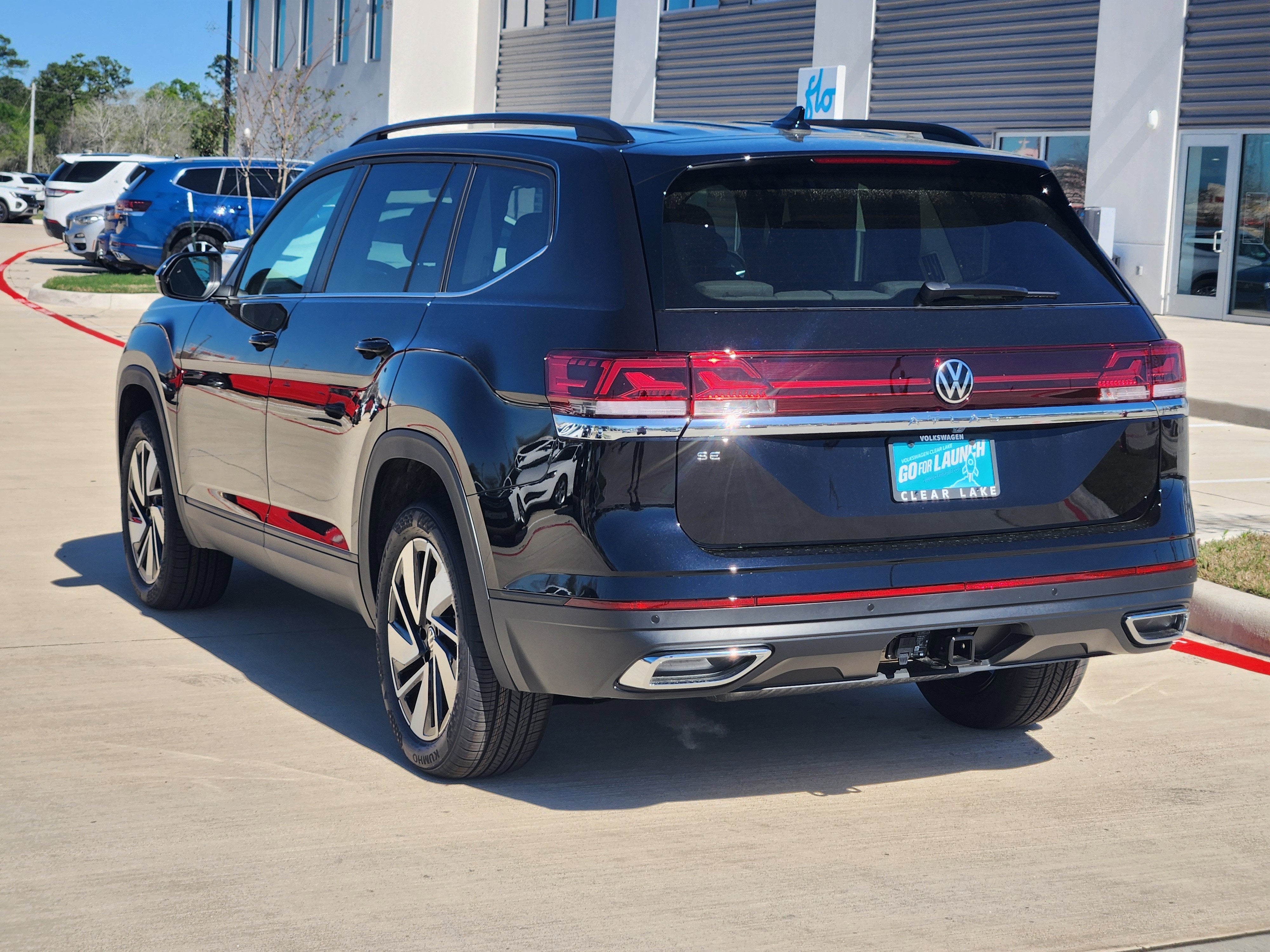 2026 Volkswagen Atlas 2.0T SE w/Technology
