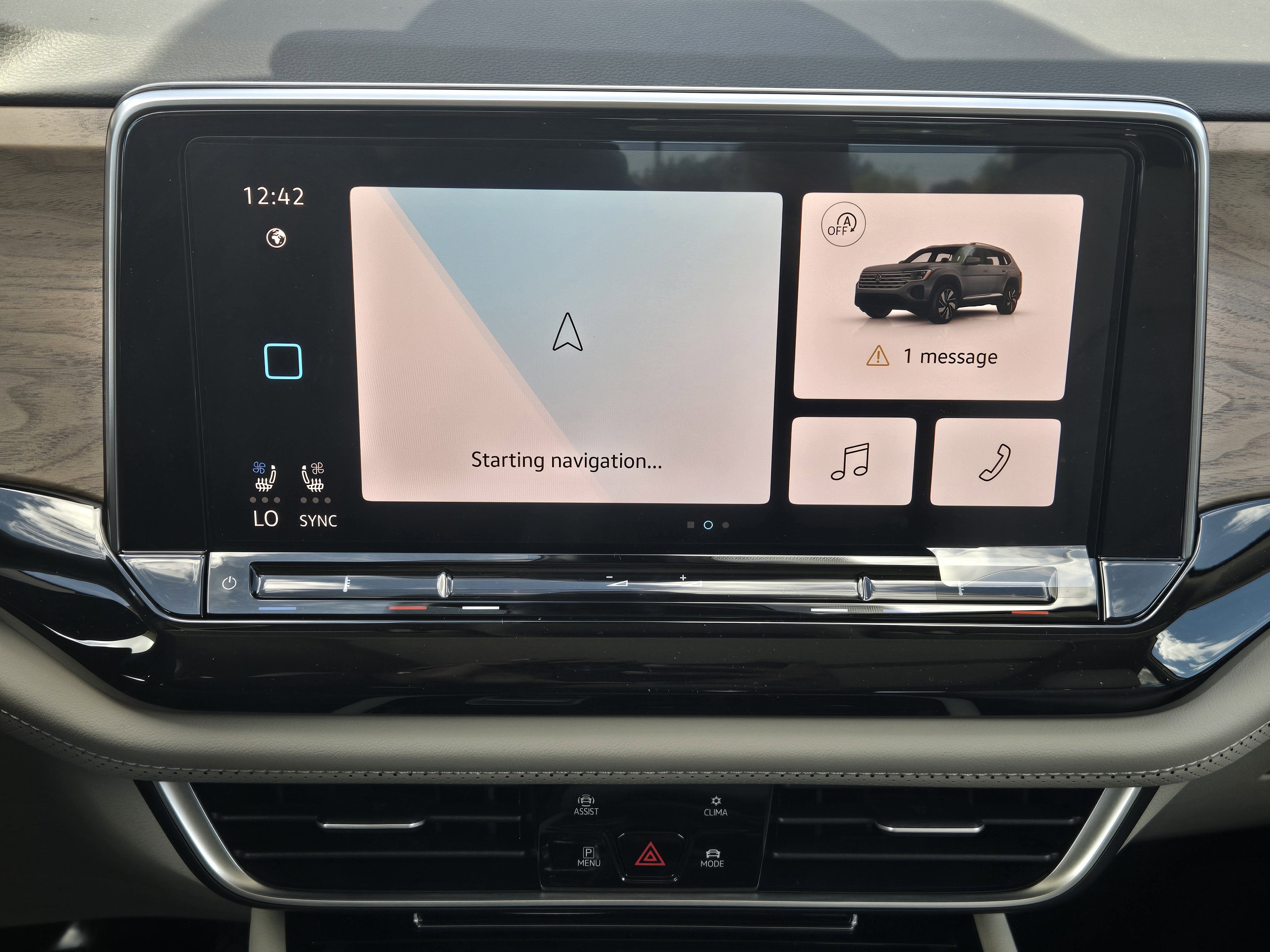 2026 Volkswagen Atlas 2.0T SE w/Technology