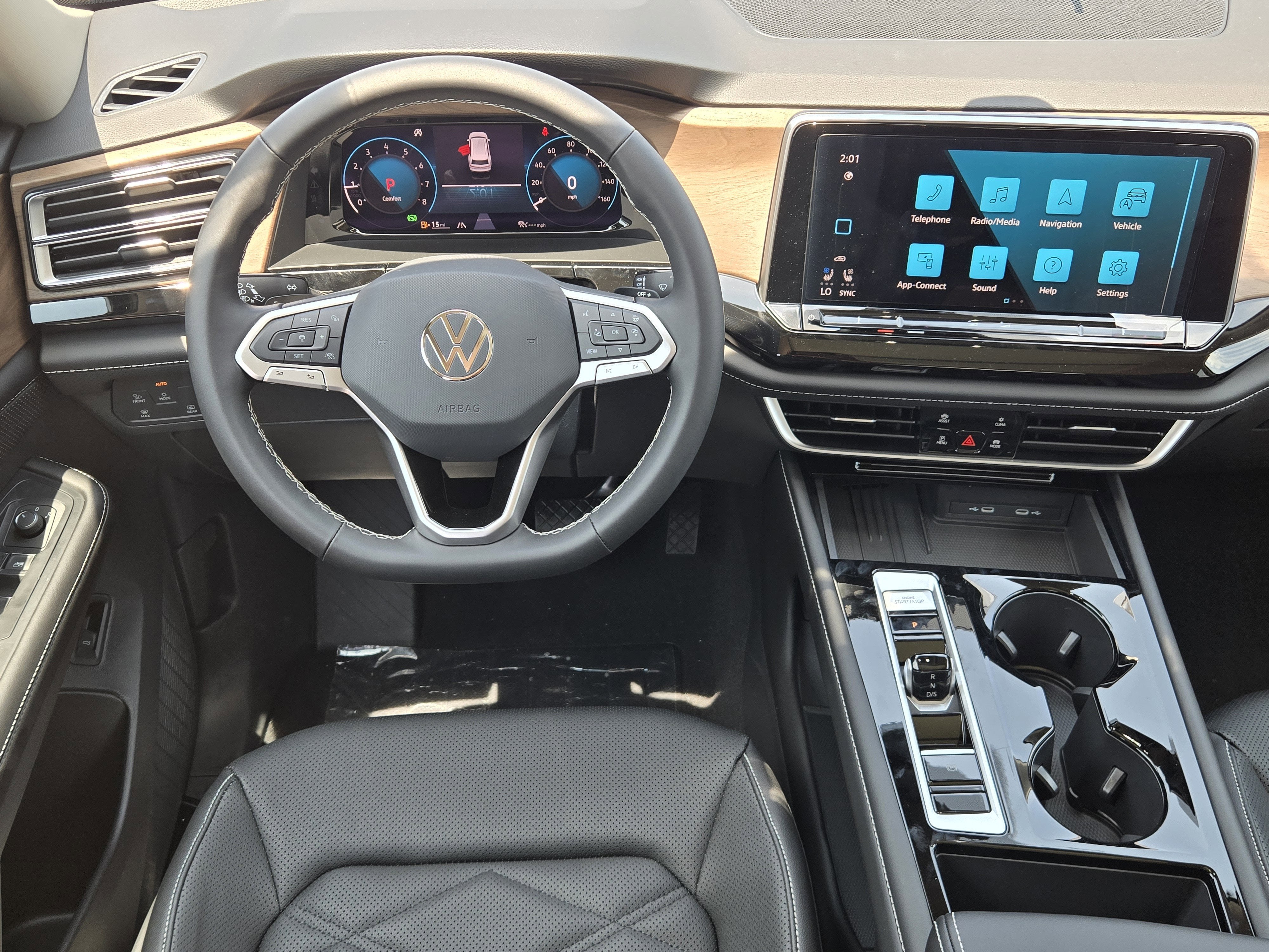 2026 Volkswagen Atlas 2.0T SE w/Technology
