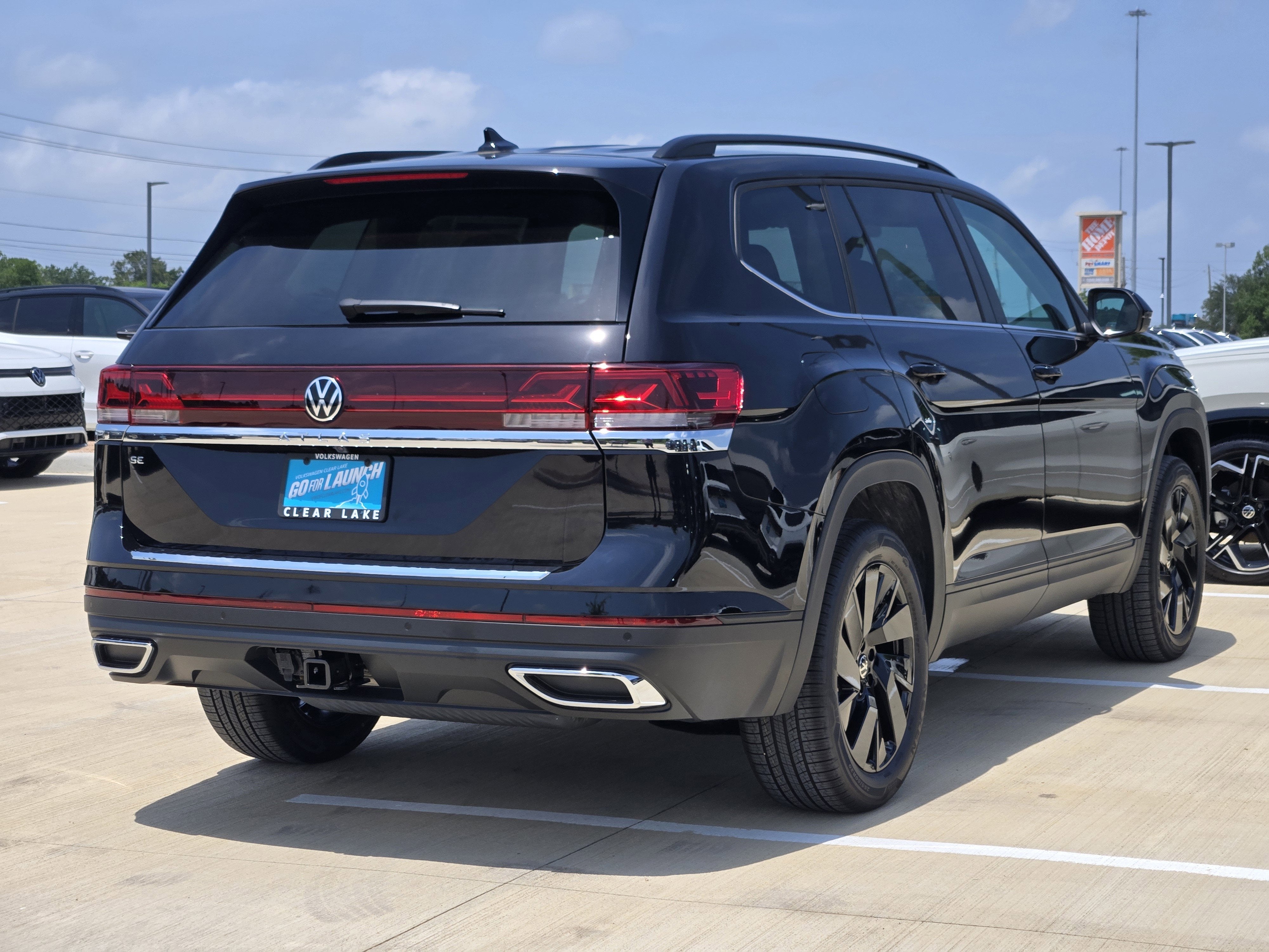 2026 Volkswagen Atlas 2.0T SE w/Technology