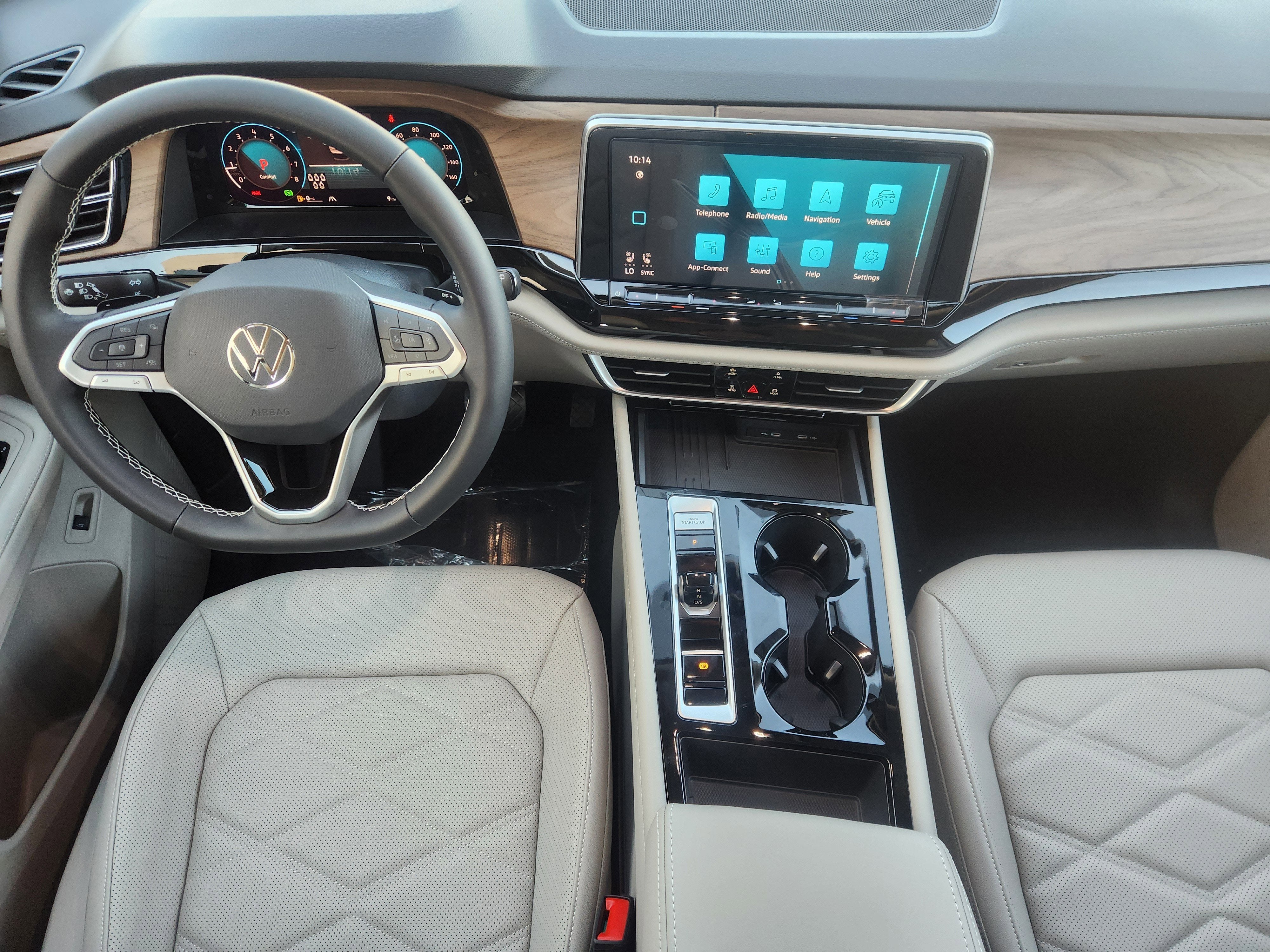 2026 Volkswagen Atlas 2.0T SE w/Technology