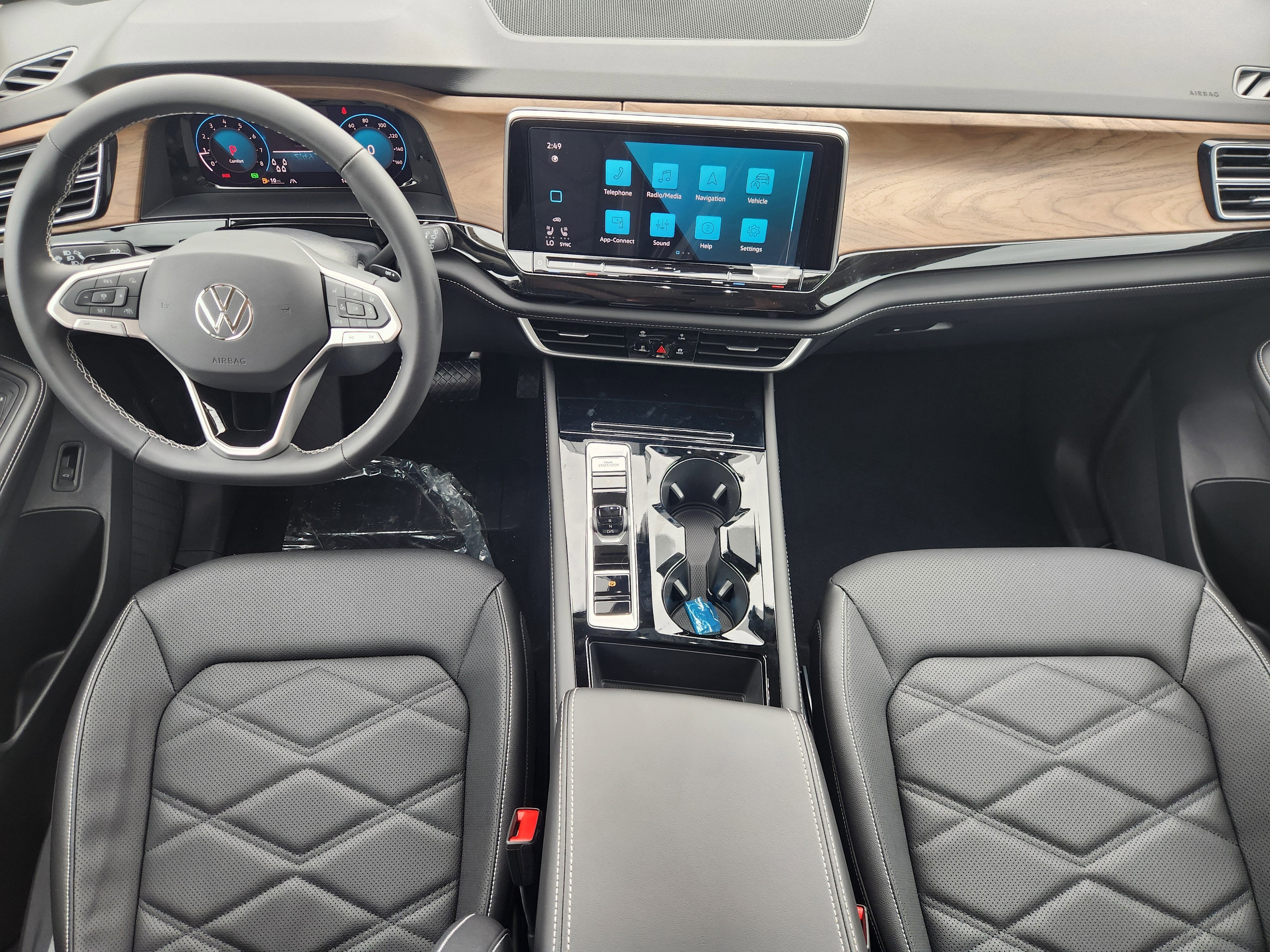 2026 Volkswagen Atlas 2.0T SE w/Technology