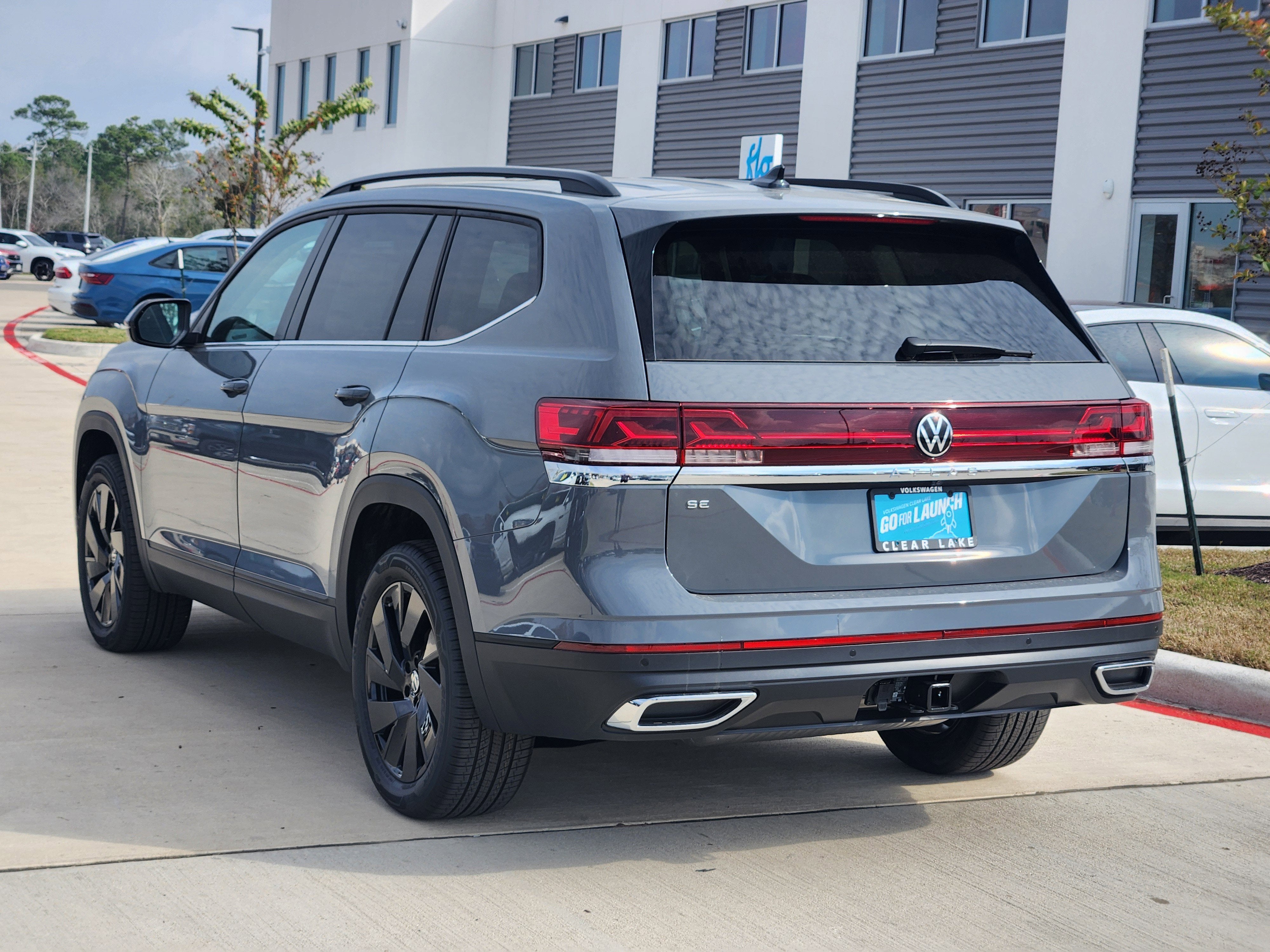 2026 Volkswagen Atlas 2.0T SE w/Technology