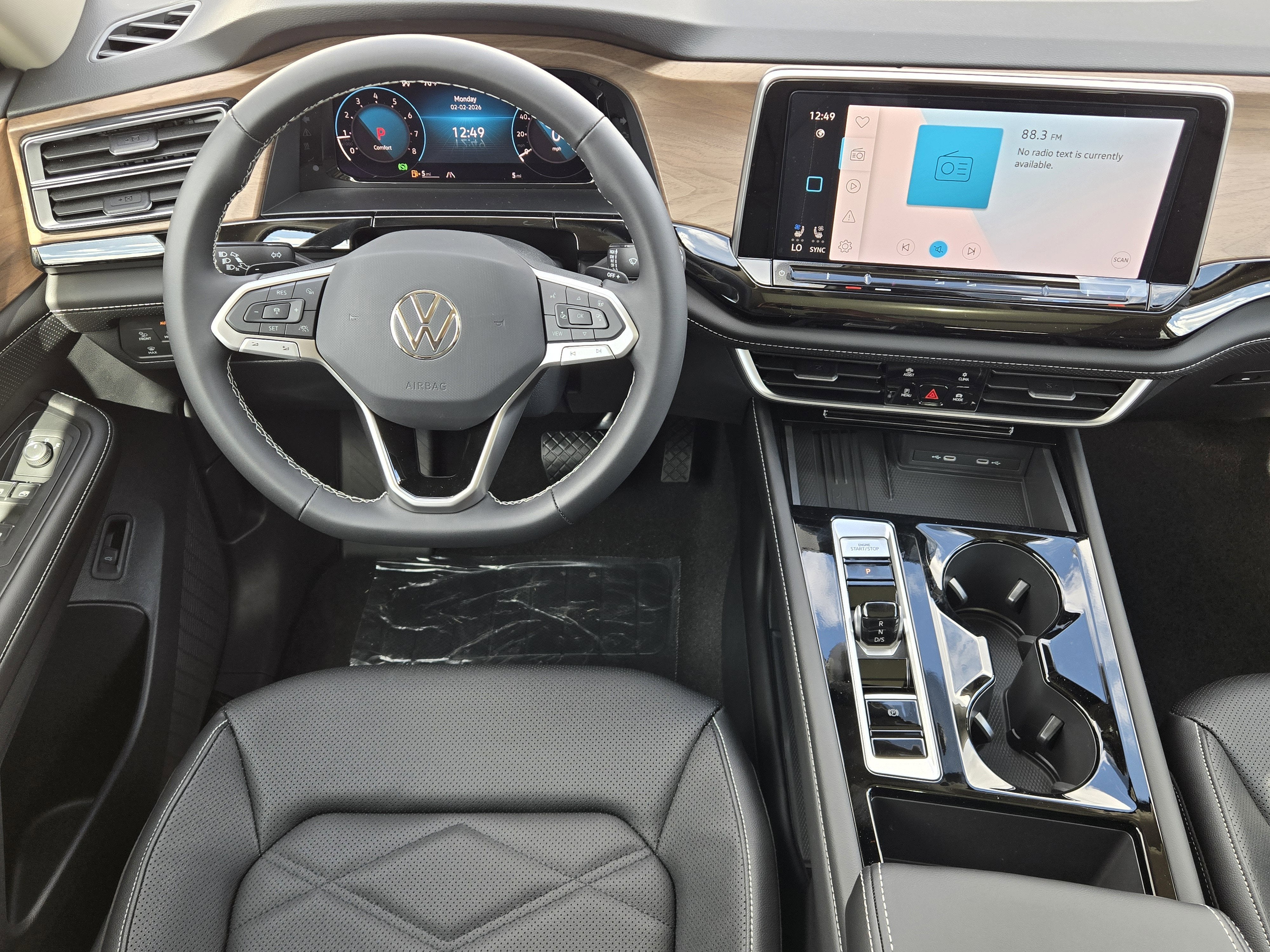 2026 Volkswagen Atlas 2.0T SE w/Technology