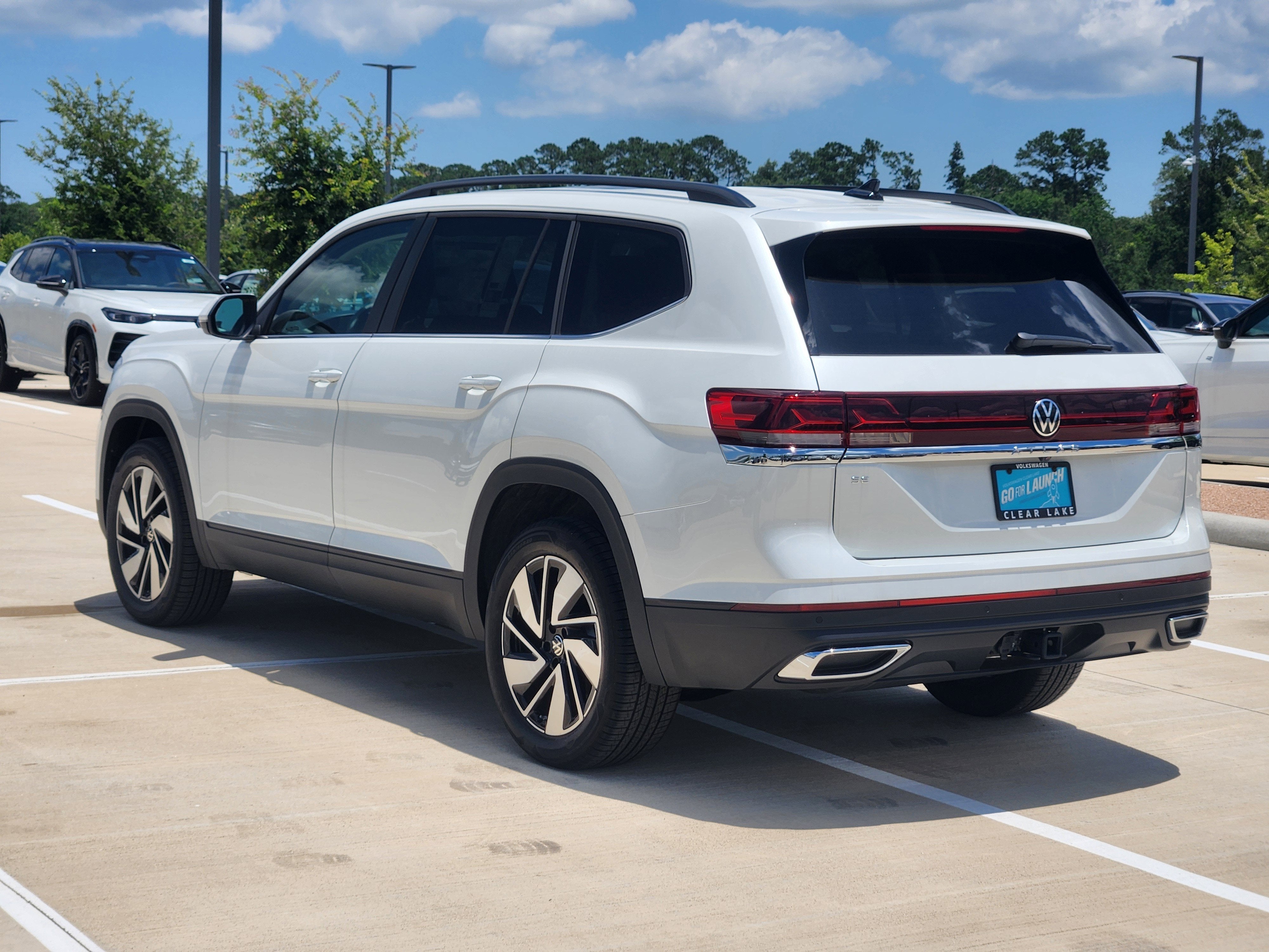2026 Volkswagen Atlas 2.0T SE w/Technology
