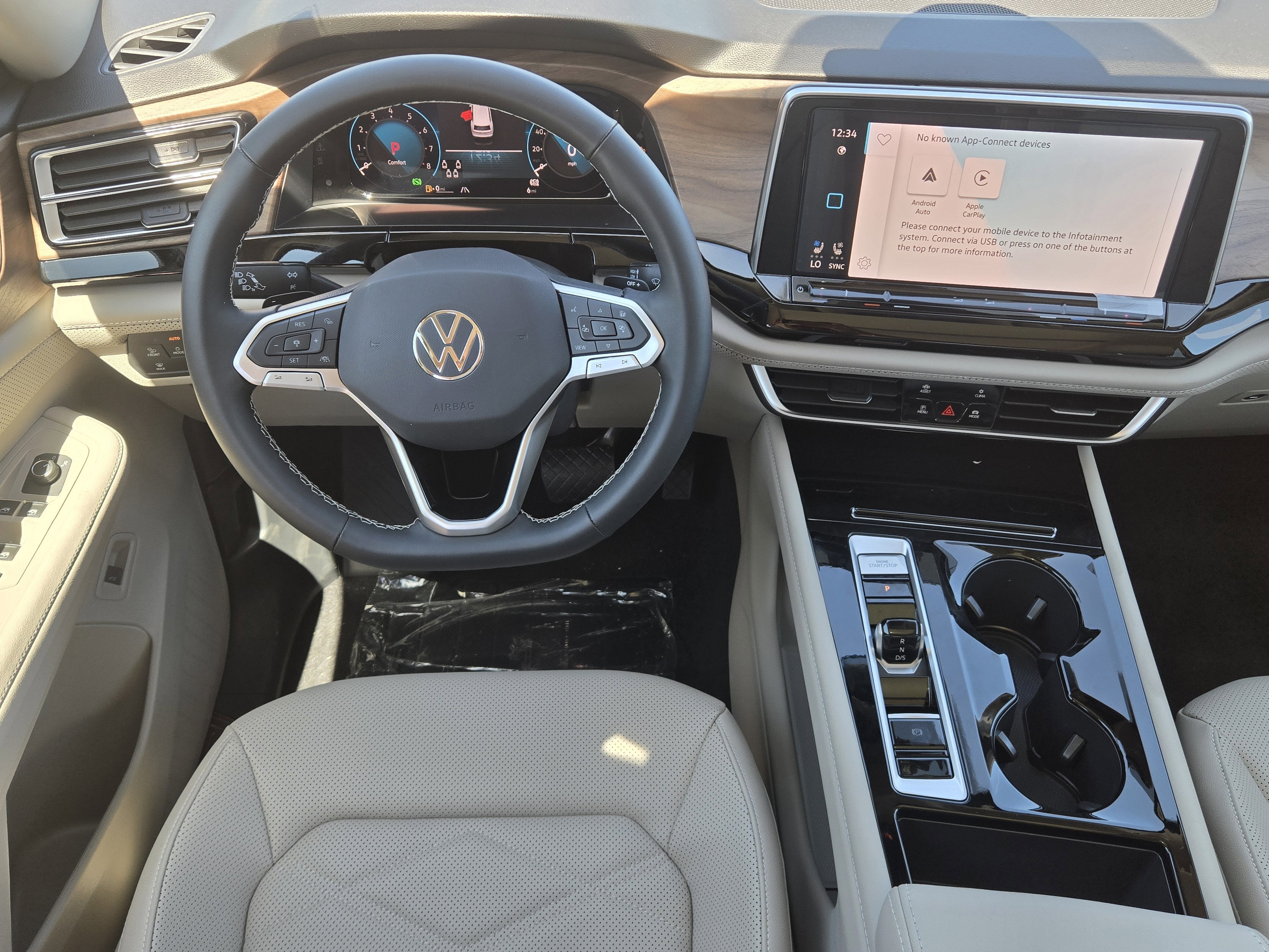 2026 Volkswagen Atlas 2.0T SE w/Technology