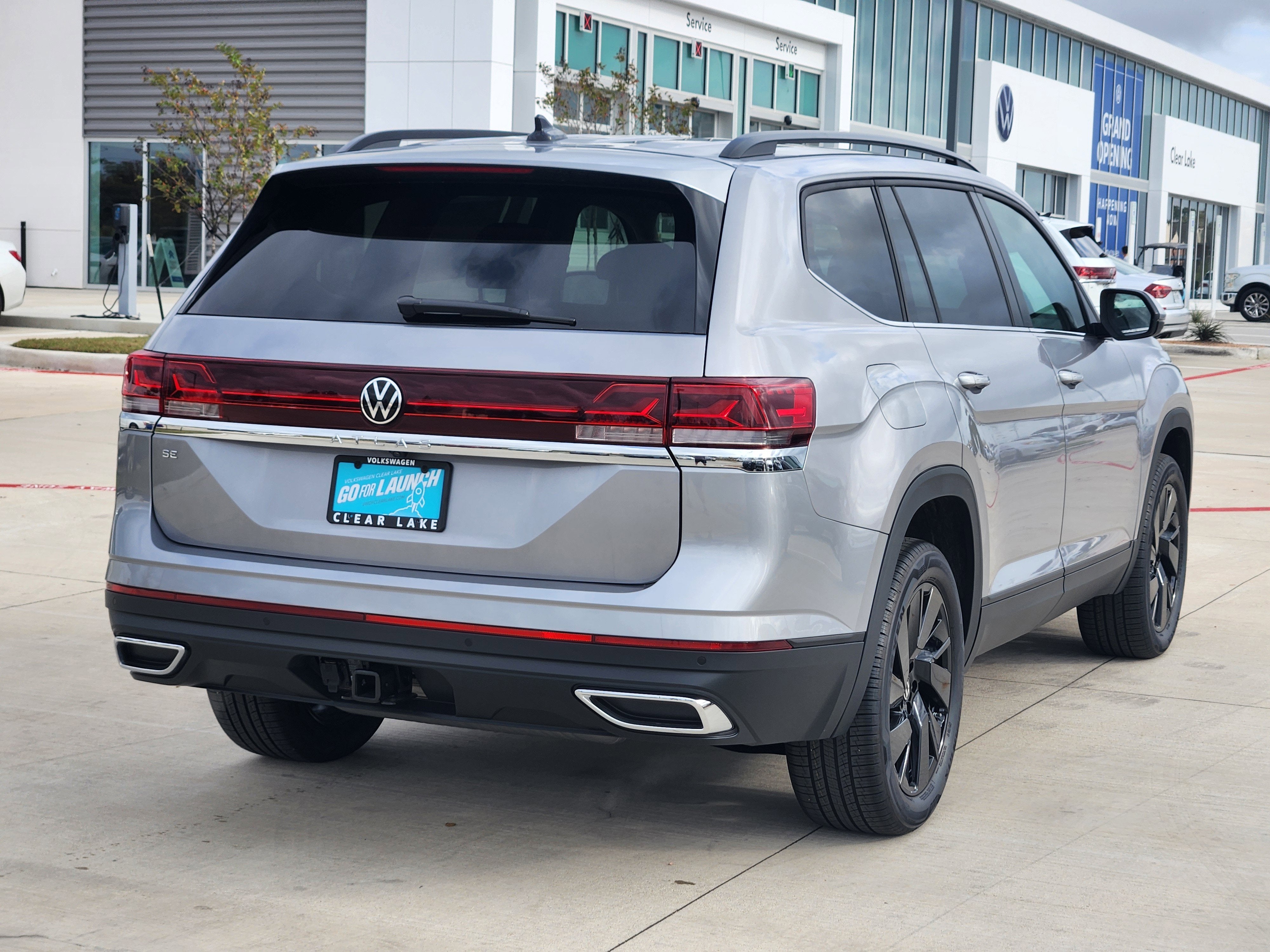2026 Volkswagen Atlas 2.0T SE w/Technology