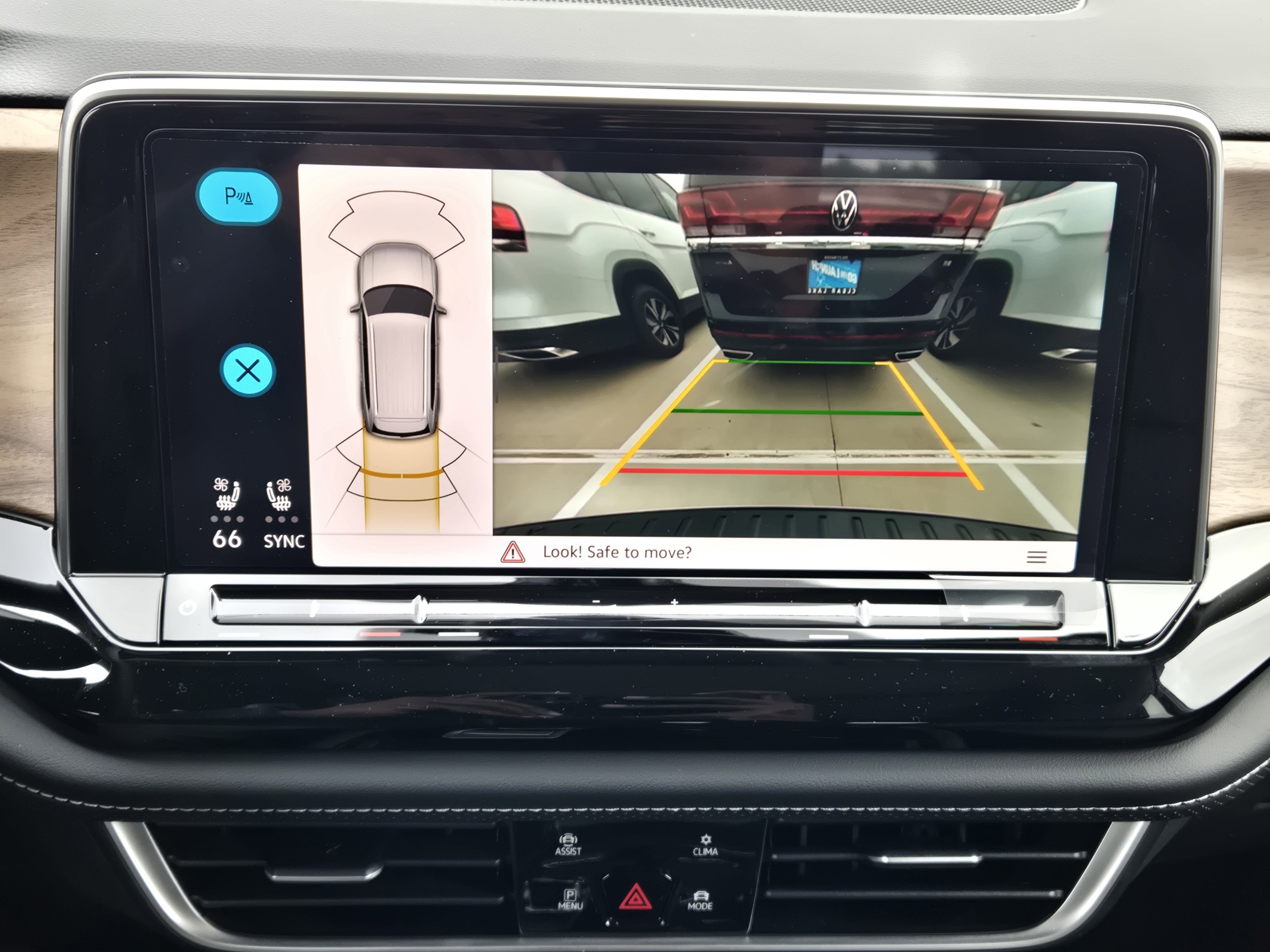 2026 Volkswagen Atlas 2.0T SE w/Technology